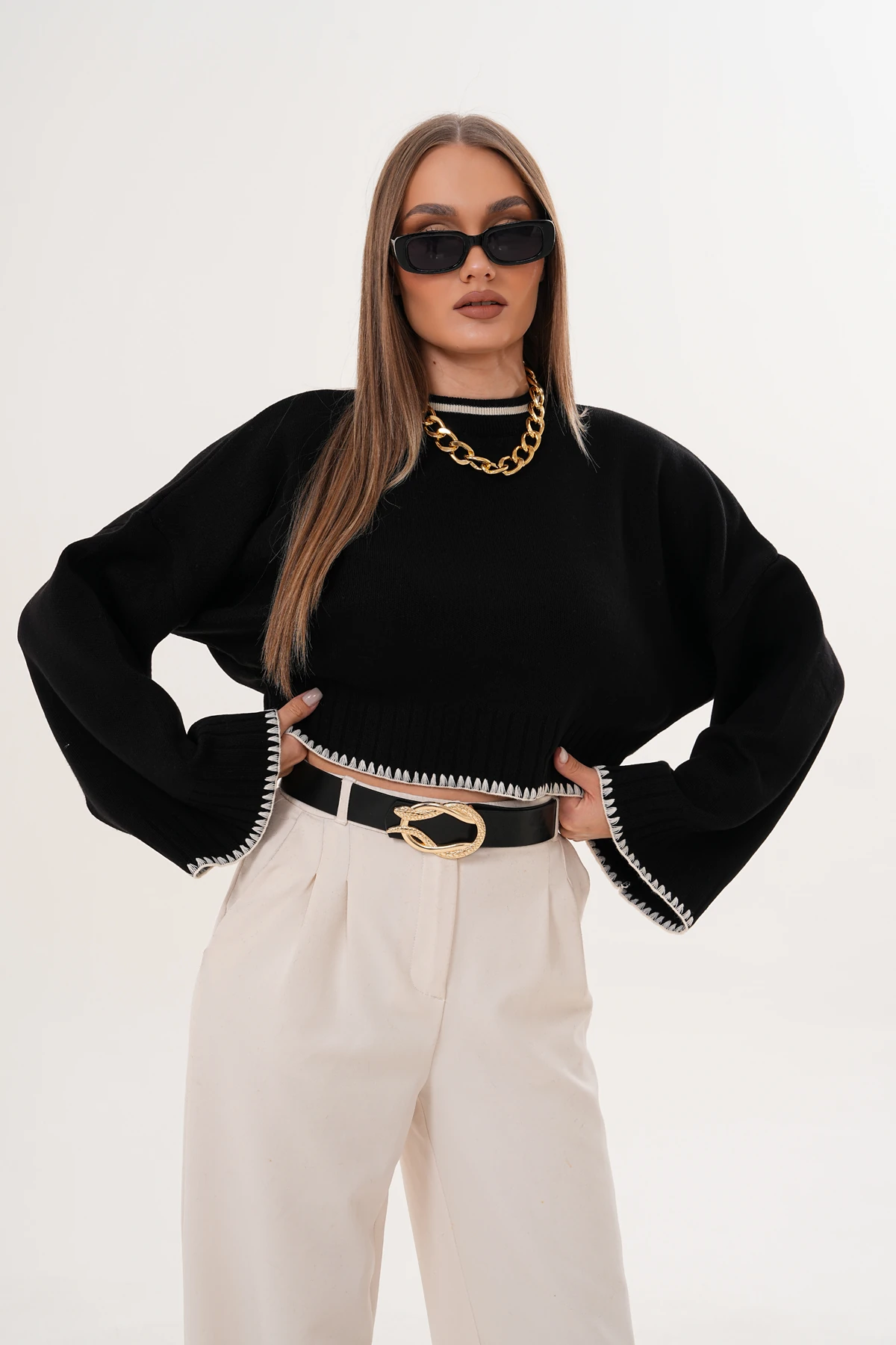 Çoban İşleme Detaylı Crop Triko Kazak