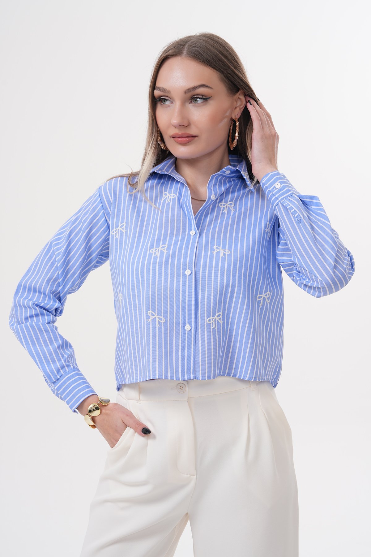 Fiyonk Nakışlı Çizgili Crop Gömlek - Toptan