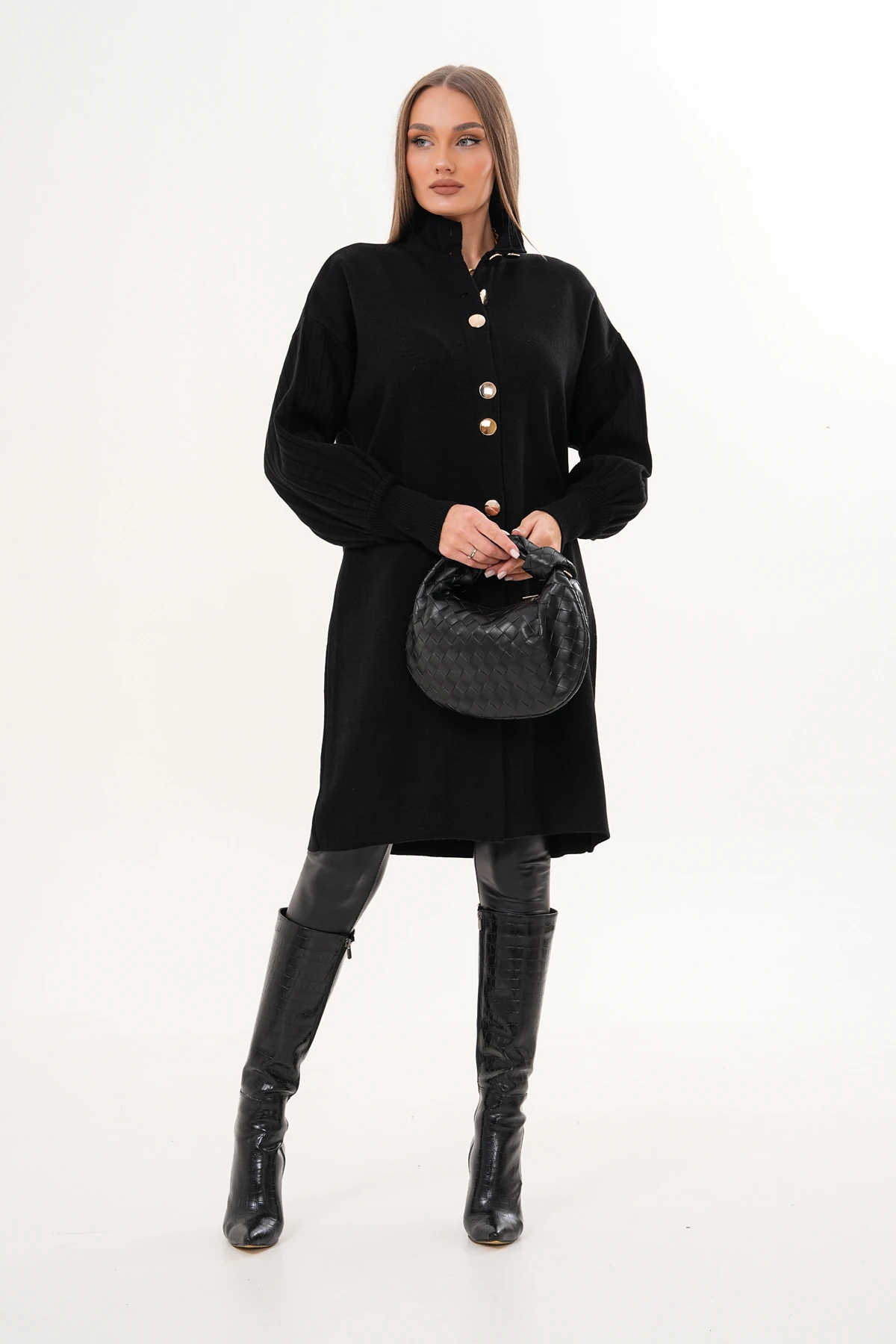 Önü Düğmeli Uzun Triko Hırka