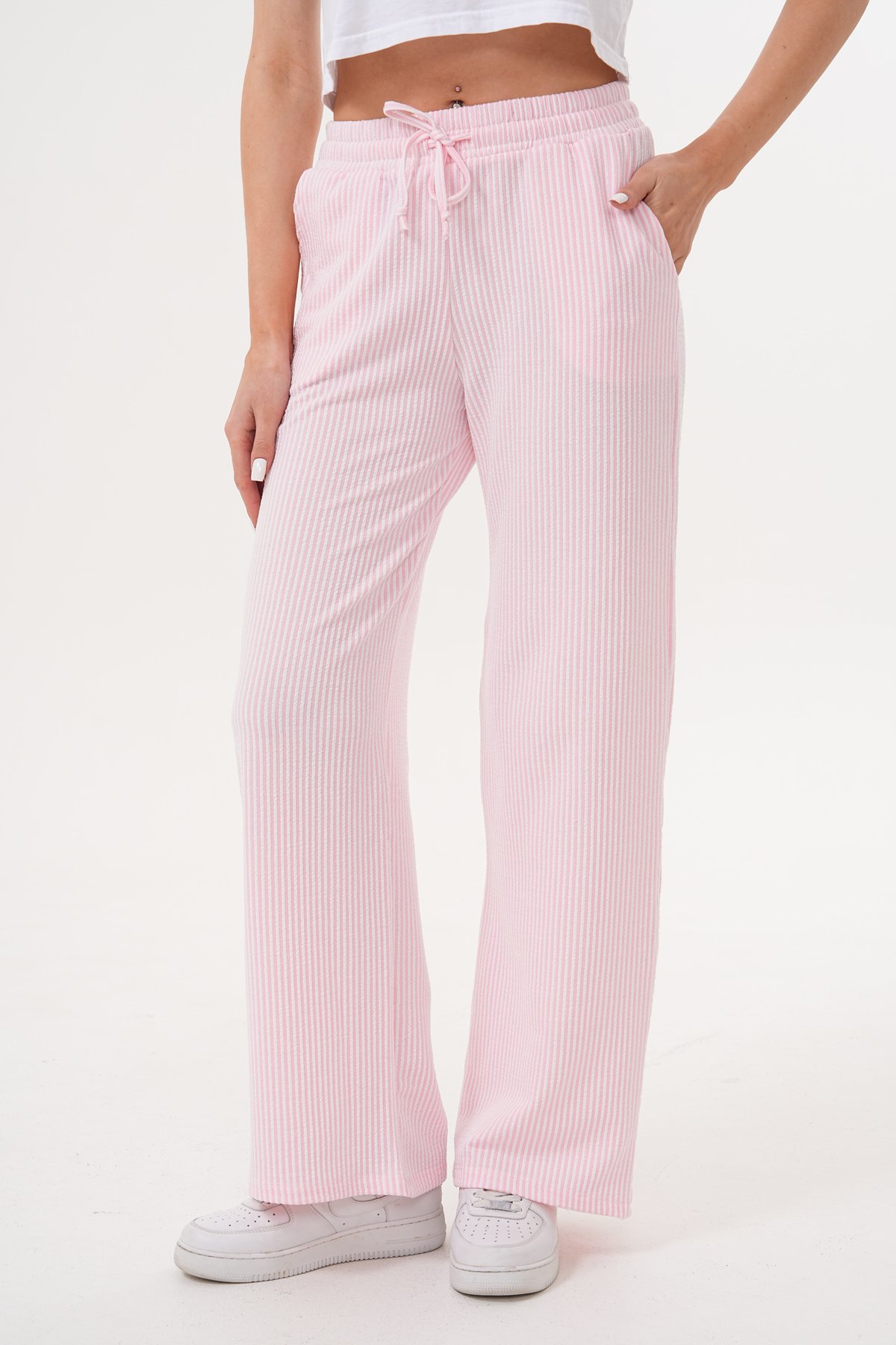 Beli Bağcıklı Çizgili Pantolon - Pembe