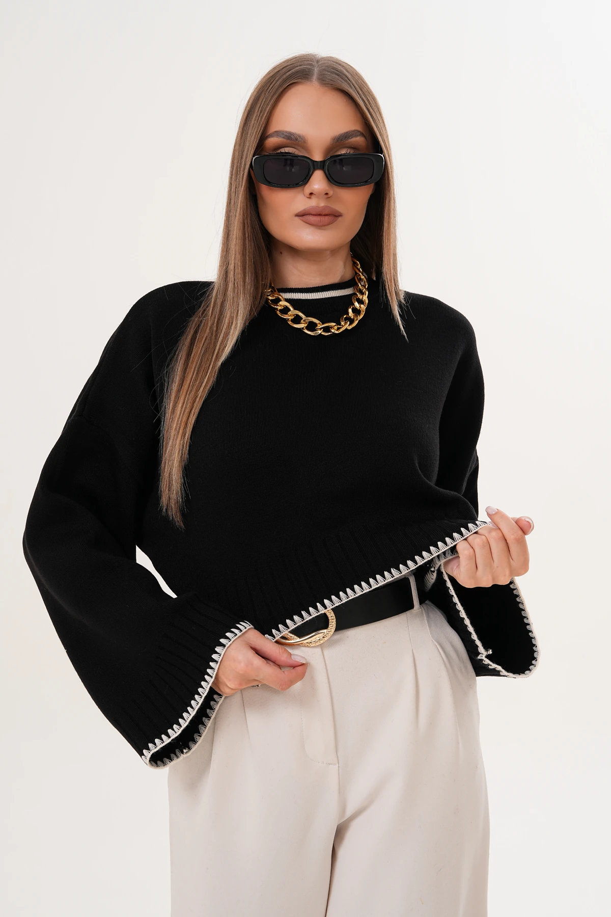 Çoban İşleme Detaylı Crop Triko Kazak