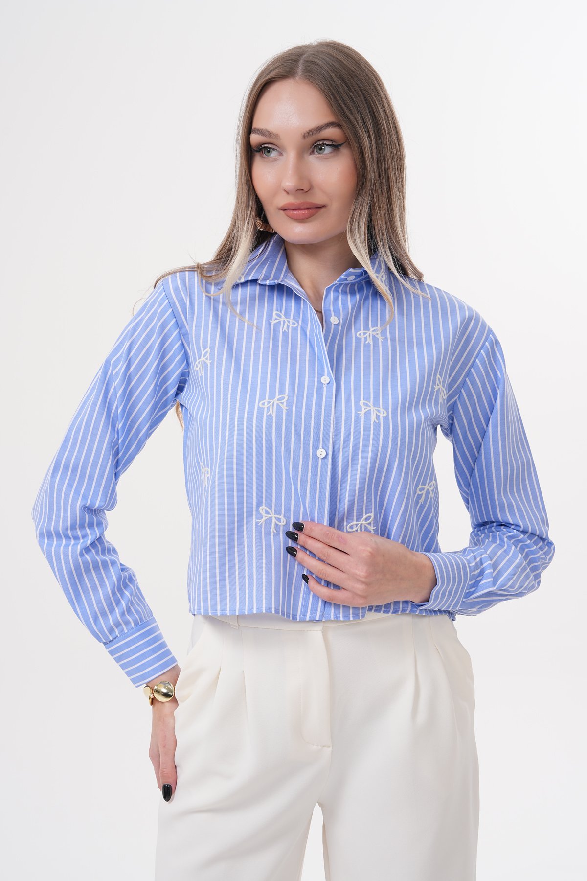 Fiyonk Nakışlı Çizgili Crop Gömlek - Toptan