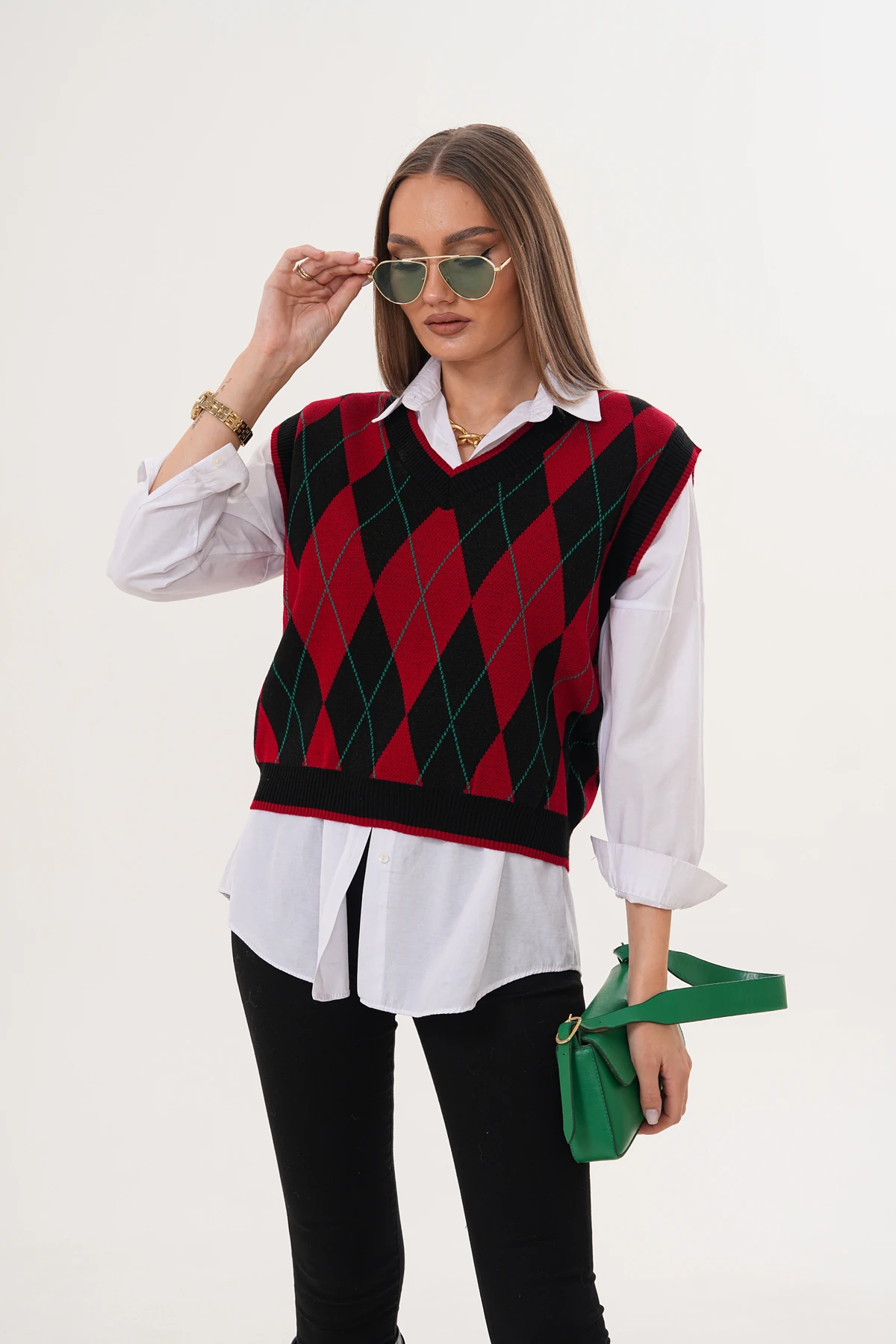 V Yaka Baklava Desenli Triko Süveter