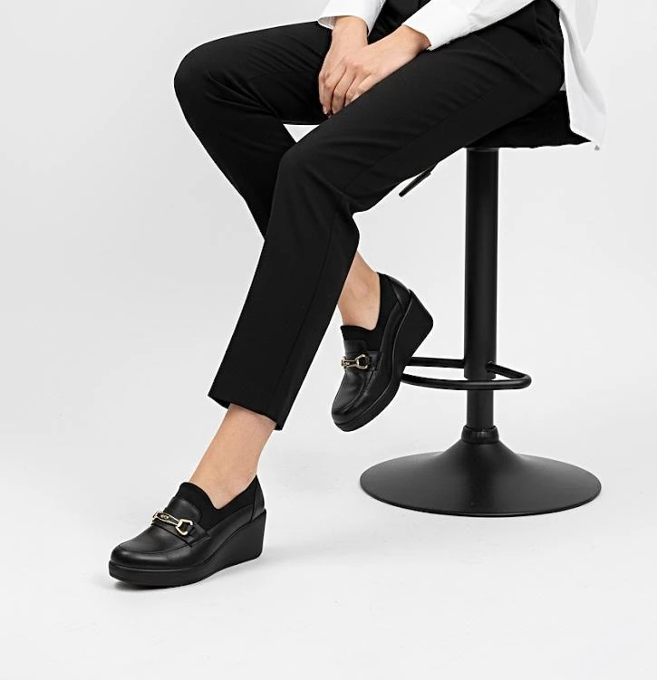 Mira Kadın Deri Ortopedik Dolgu Taban Ayakkabı Rahat Kalıp Günlük Ayakkabı