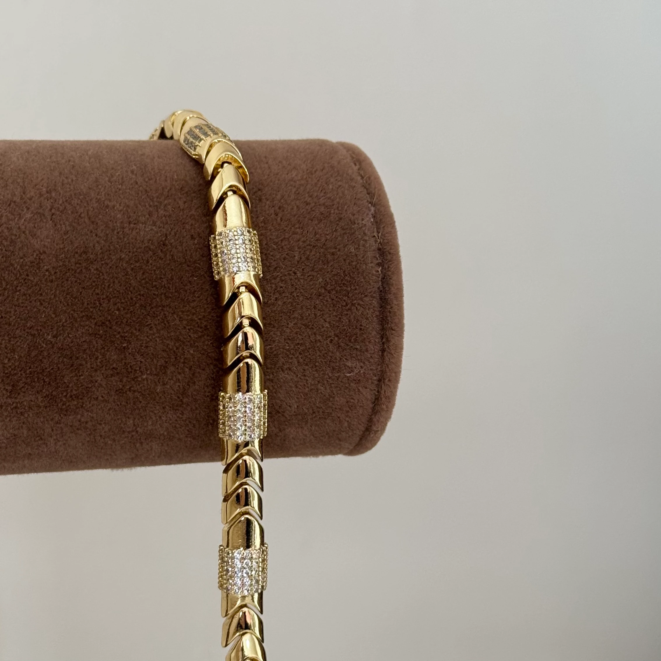 Özel seri lyra bileklik