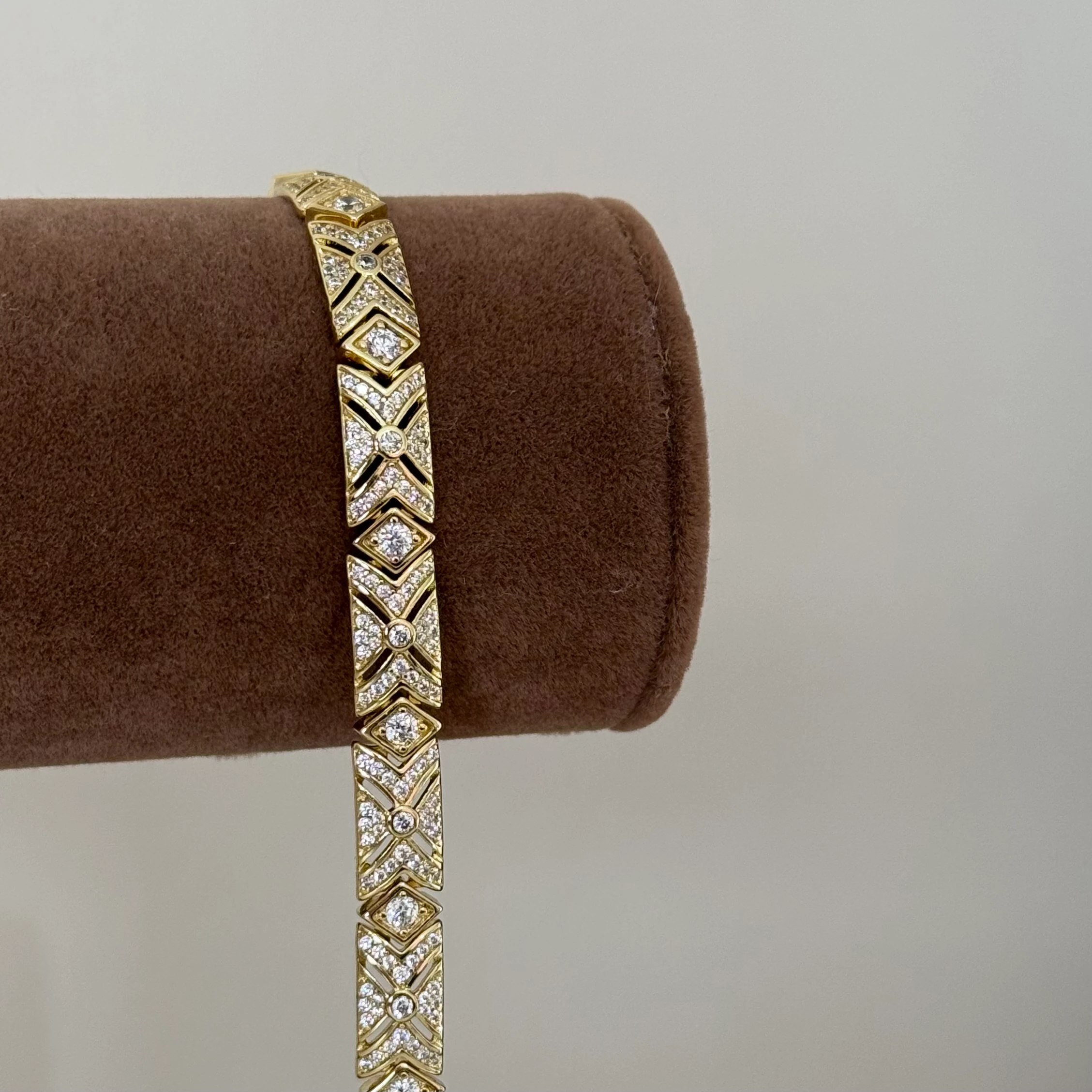 Xuping aurelia bileklik