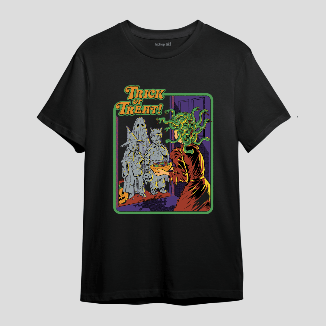 Trick Or Treat — Oversize T-Shirt