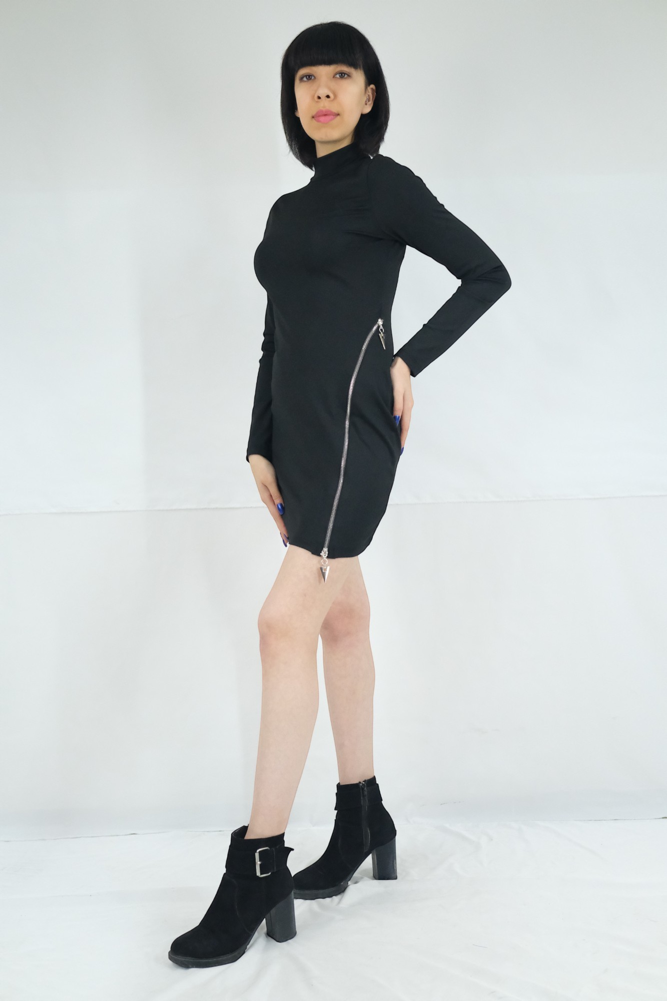 Aronze Night Series Yırtmacı Fermuar Detaylı Siyah Mini Boy Elbise