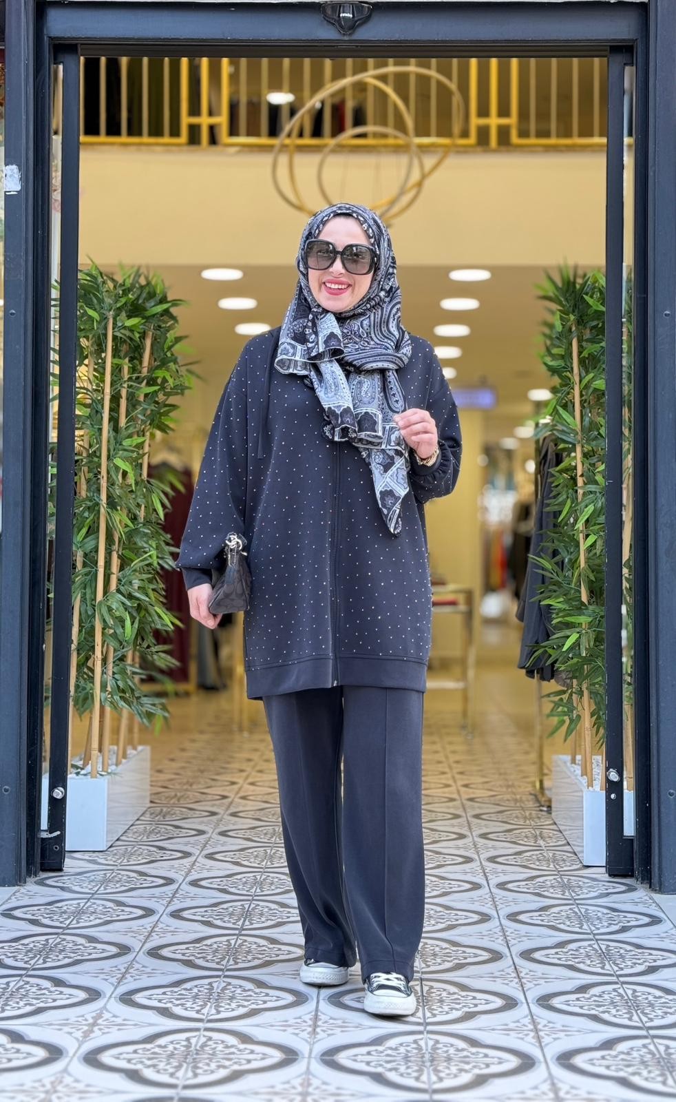 HEVES PANTOLONLU TAKIM - SİYAH