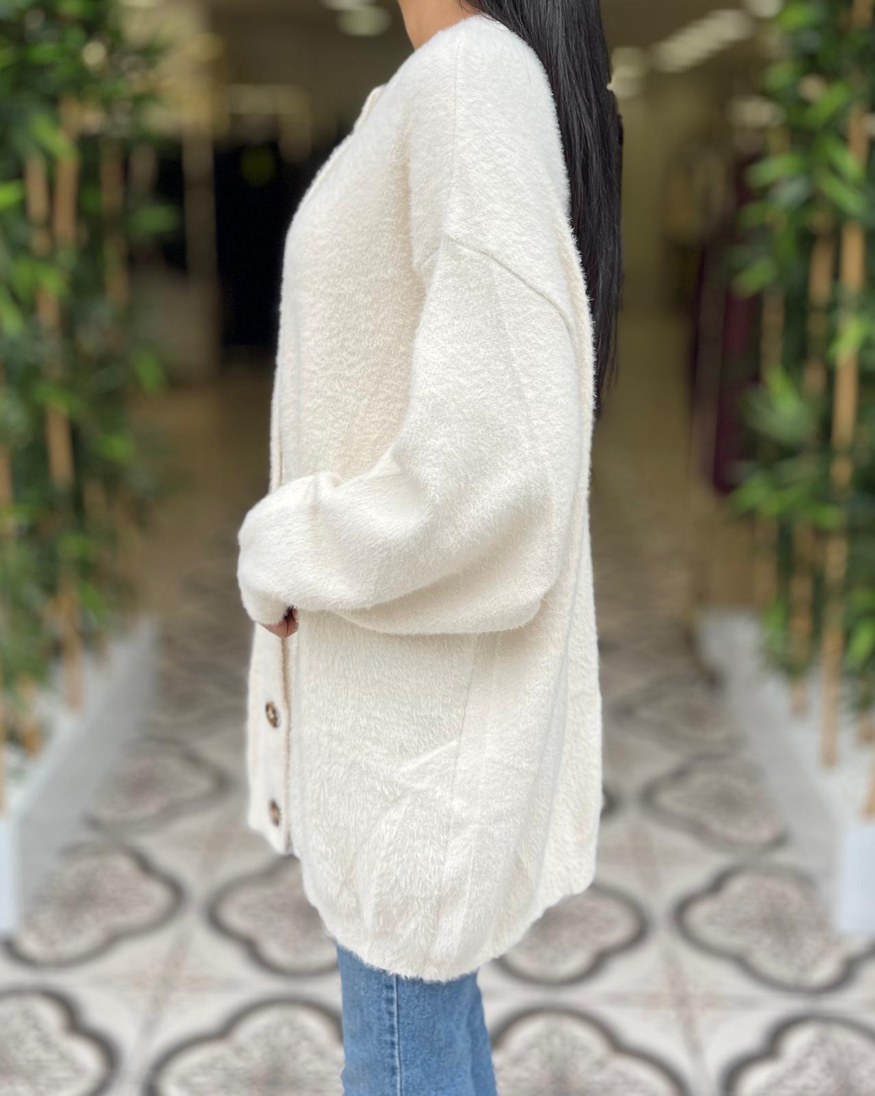 ANGORA DÜĞMELİ HIRKA