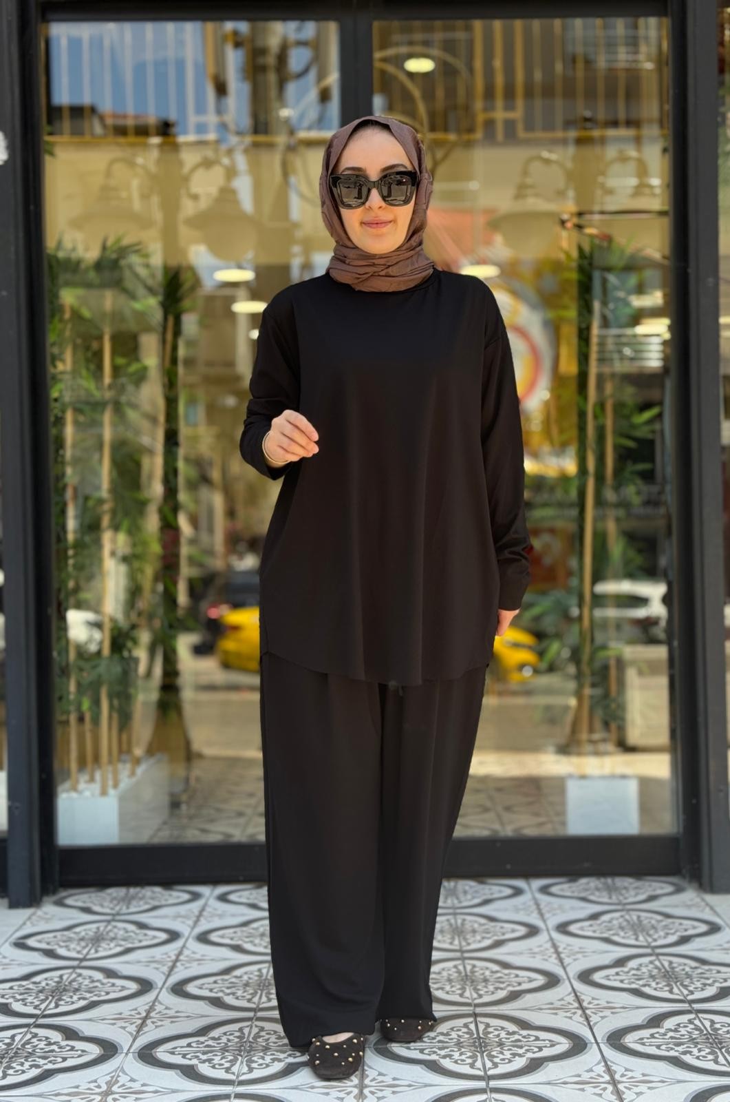 EBRULİ TAKIM - SİYAH