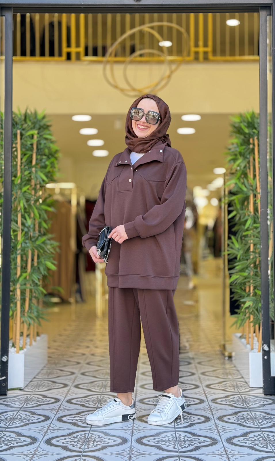 SANGAY PANTOLONLU TAKIM