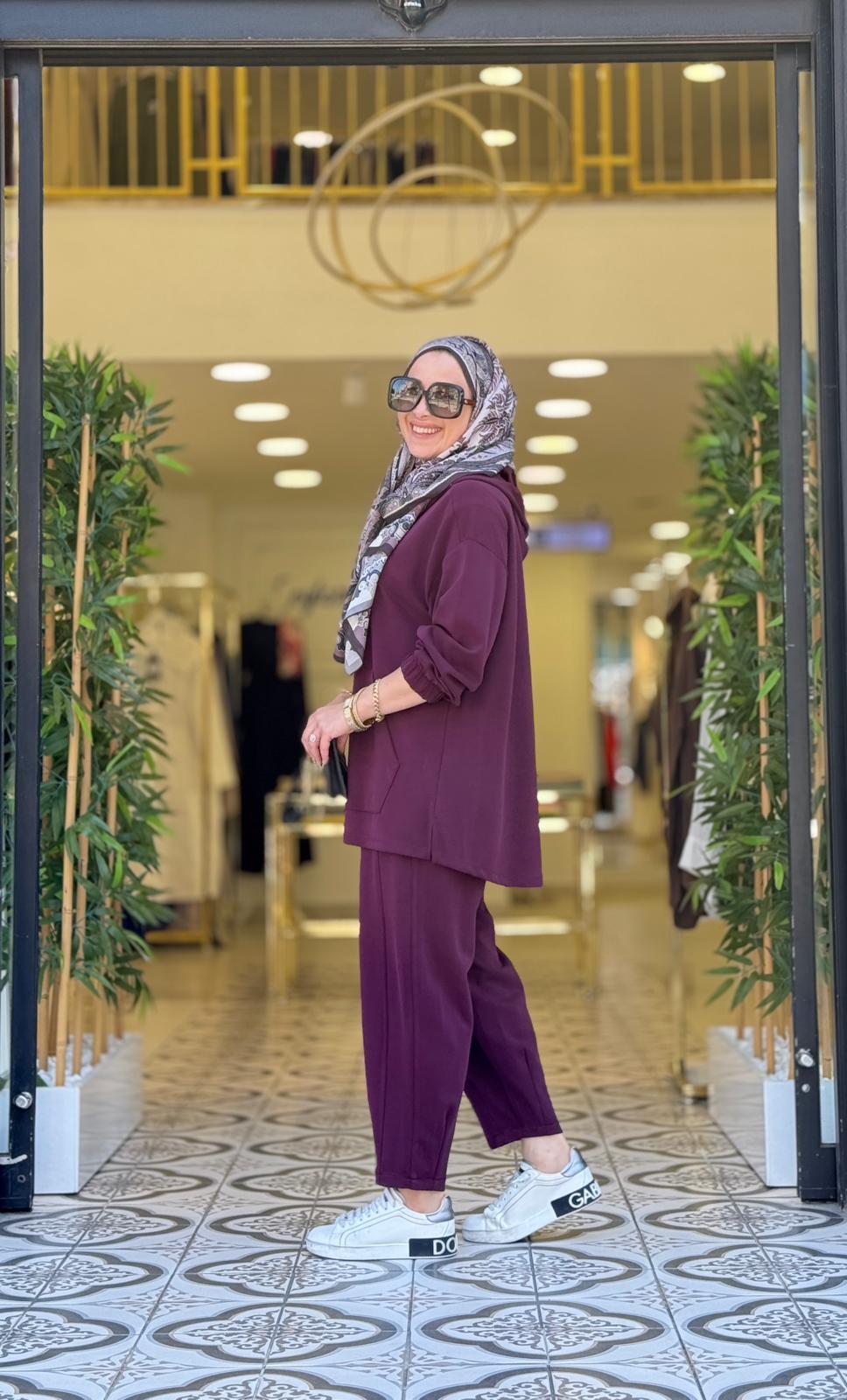 MANU PANTOLONLU TAKIM