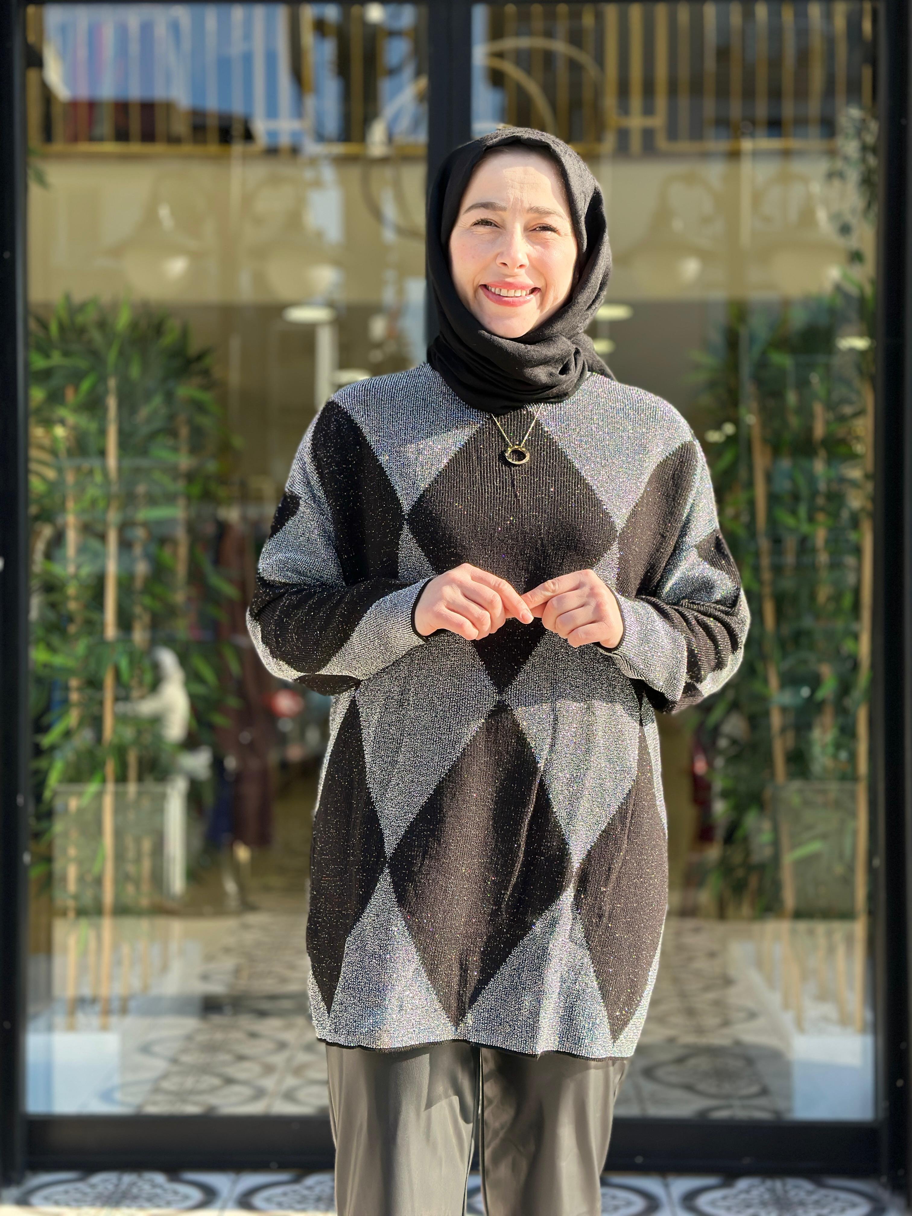 AYLİZ TUNİK