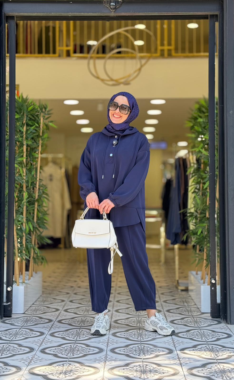 NİOLA PANTOLONLU TAKIM