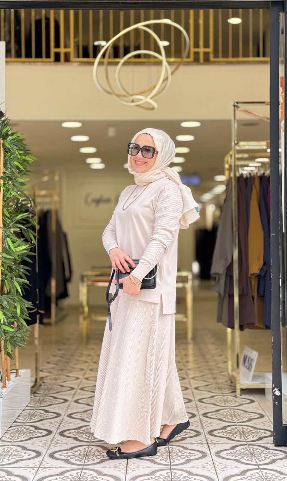 NEHİR ETEKLİ TAKIM - BEJ