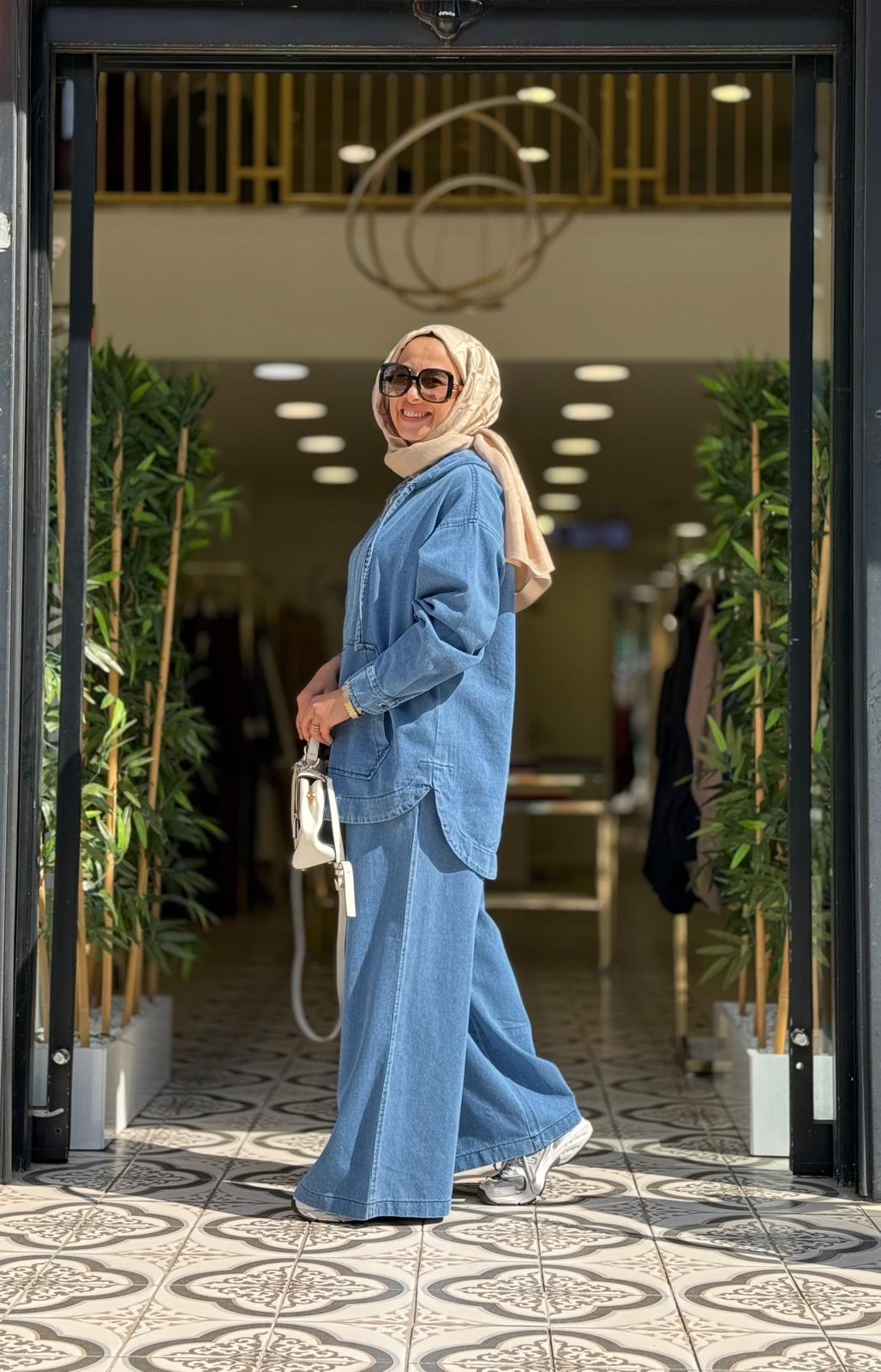 ALES PANTOLONLU TAKIM