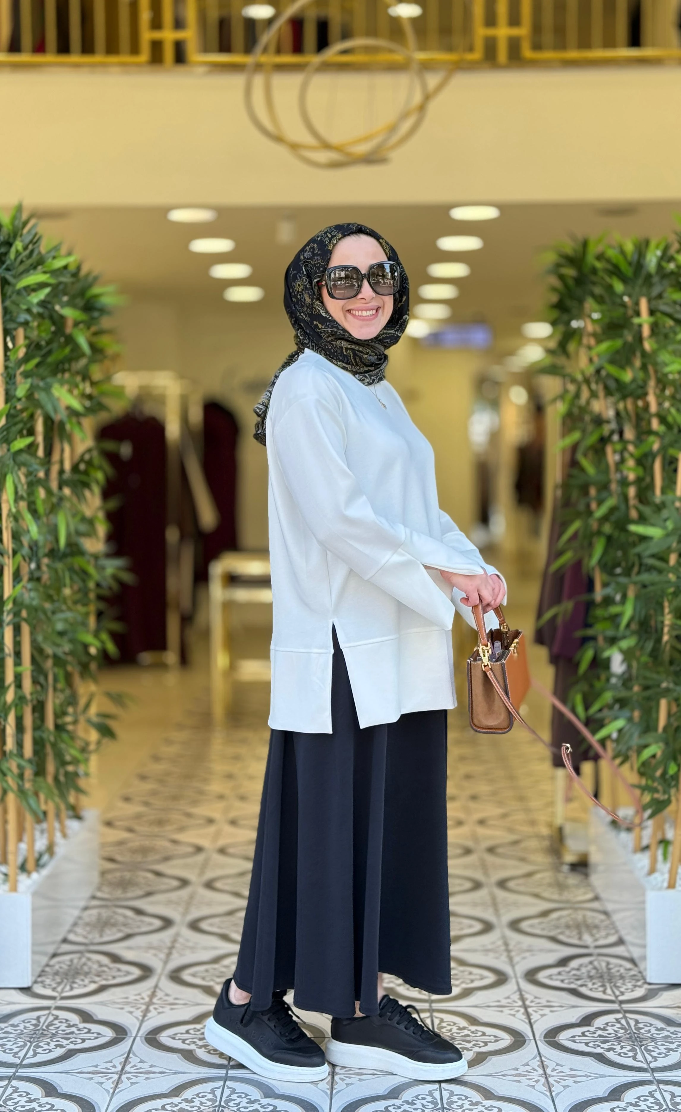 MERAL SWEATSHİRT - BEYAZ