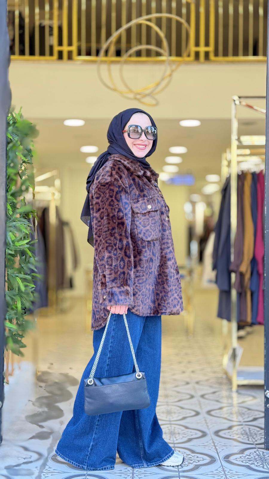 GENİŞ YAKA LEOPAR CEKET