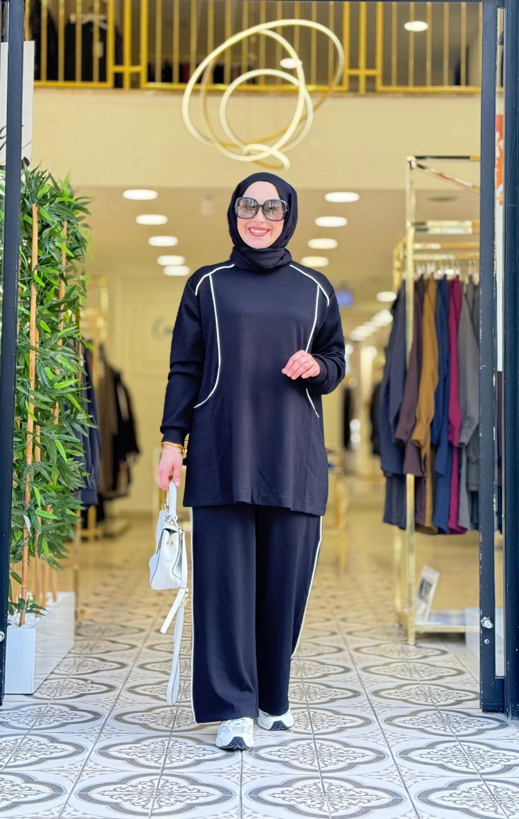 ELARA PANTOLONLU TAKIM - SİYAH