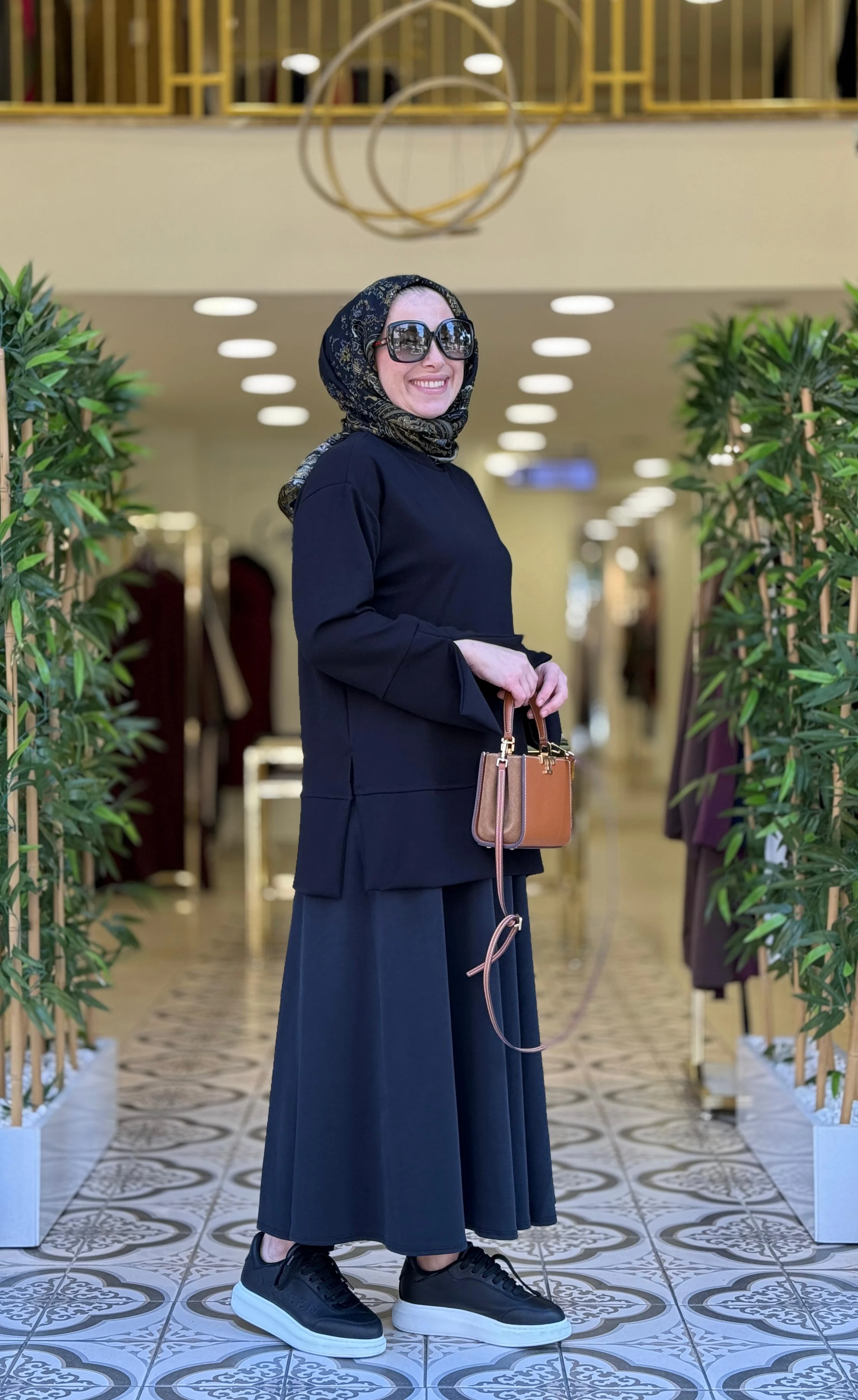 MERAL SWEATSHİRT - SİYAH