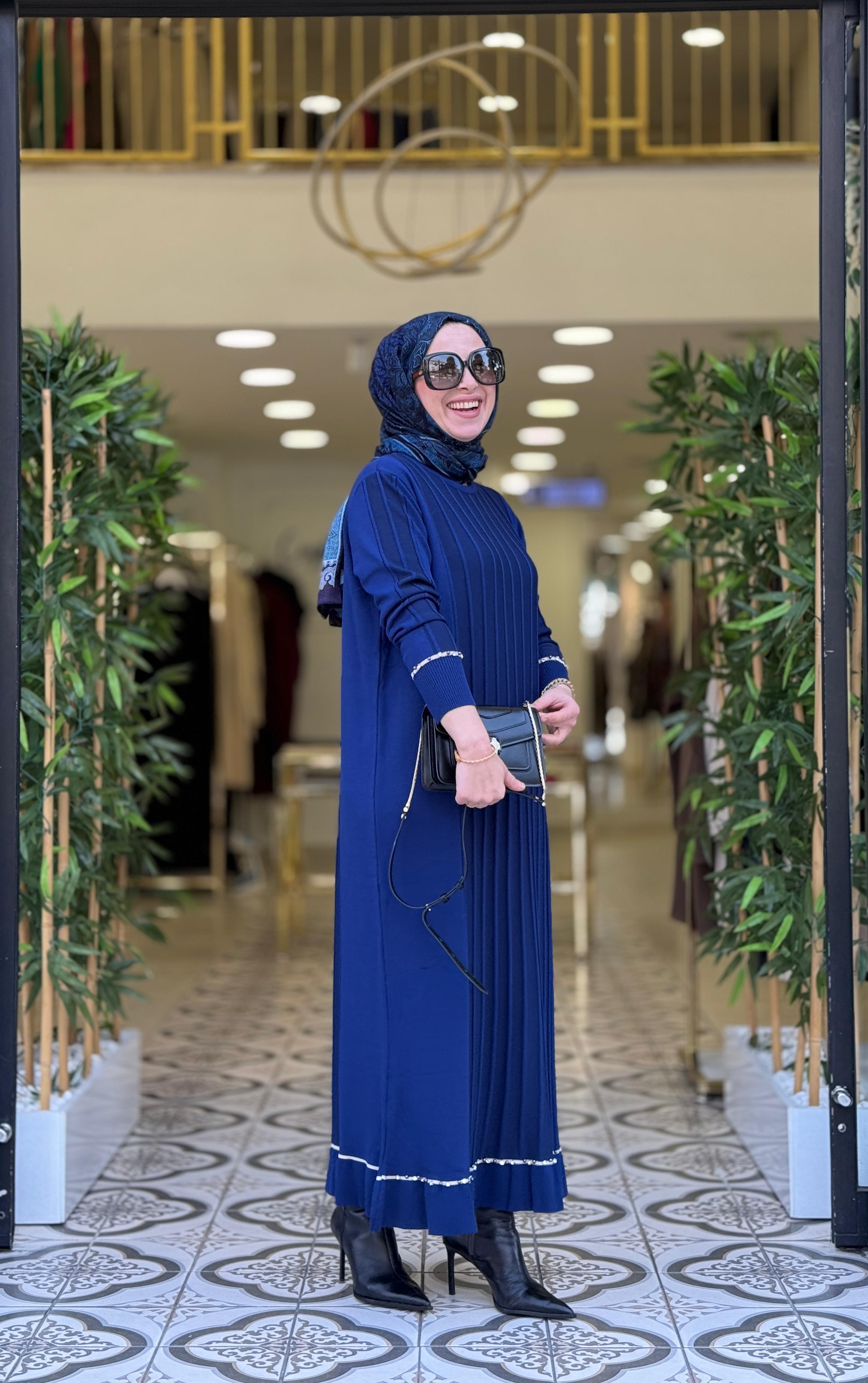 DAVİN UZUN TRİKO ELBİSE - LACİVERT