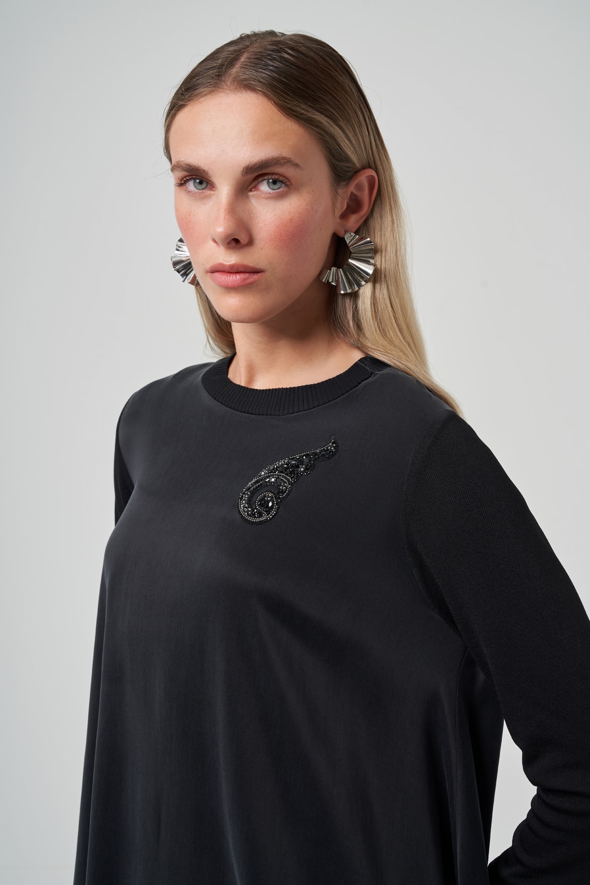 NUSS ASUDE TAKIM - SİYAH