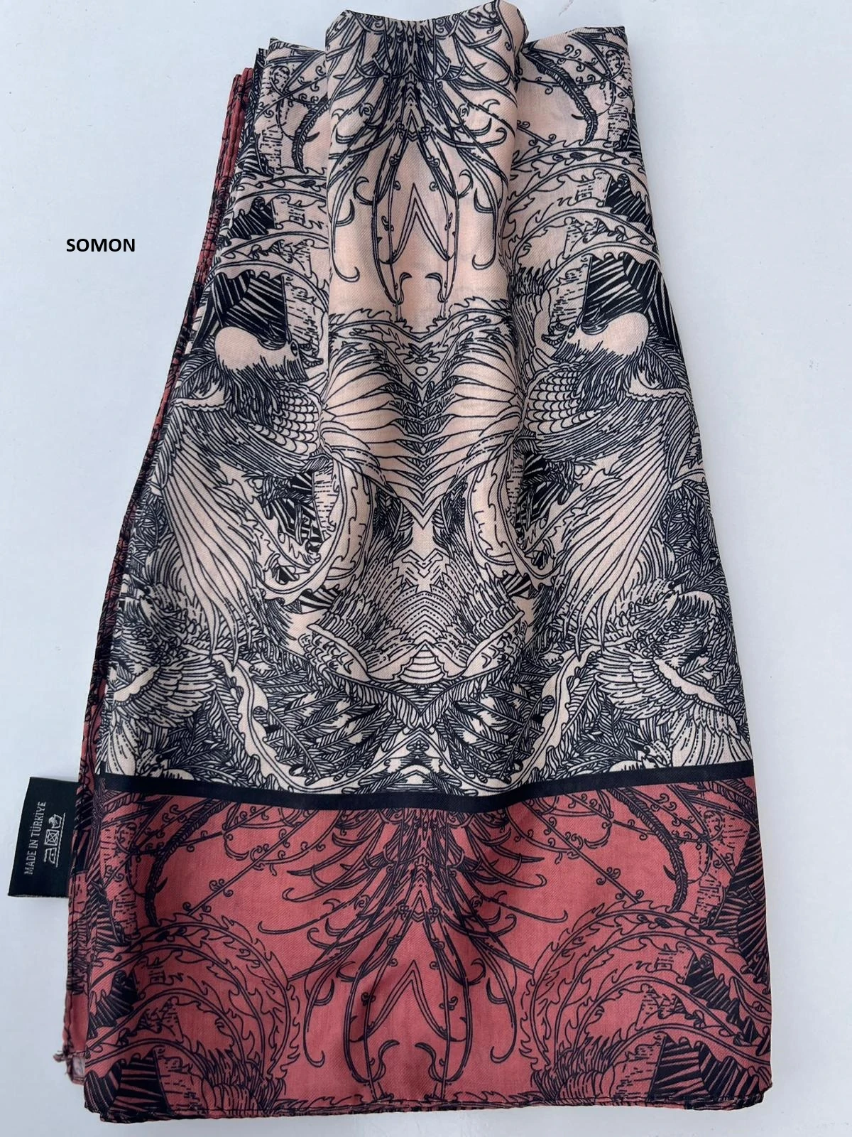 İPEKSEL DESENLİ ŞAL