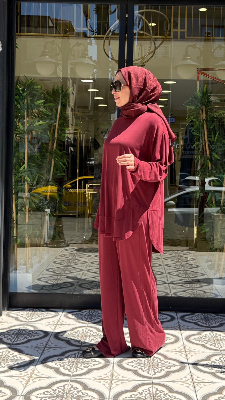 LİDYANA TAKIM - BORDO