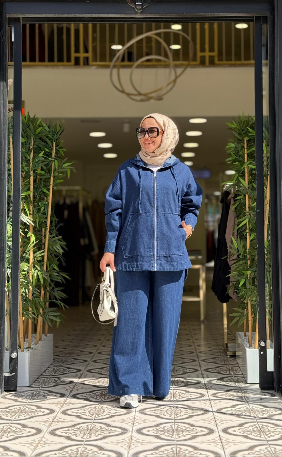 ALES PANTOLONLU TAKIM