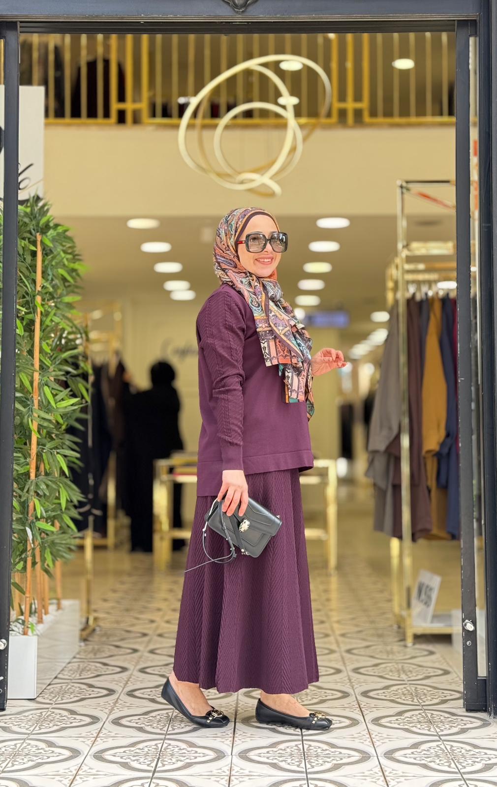 NEHİR ETEKLİ TAKIM - MÜRDÜN