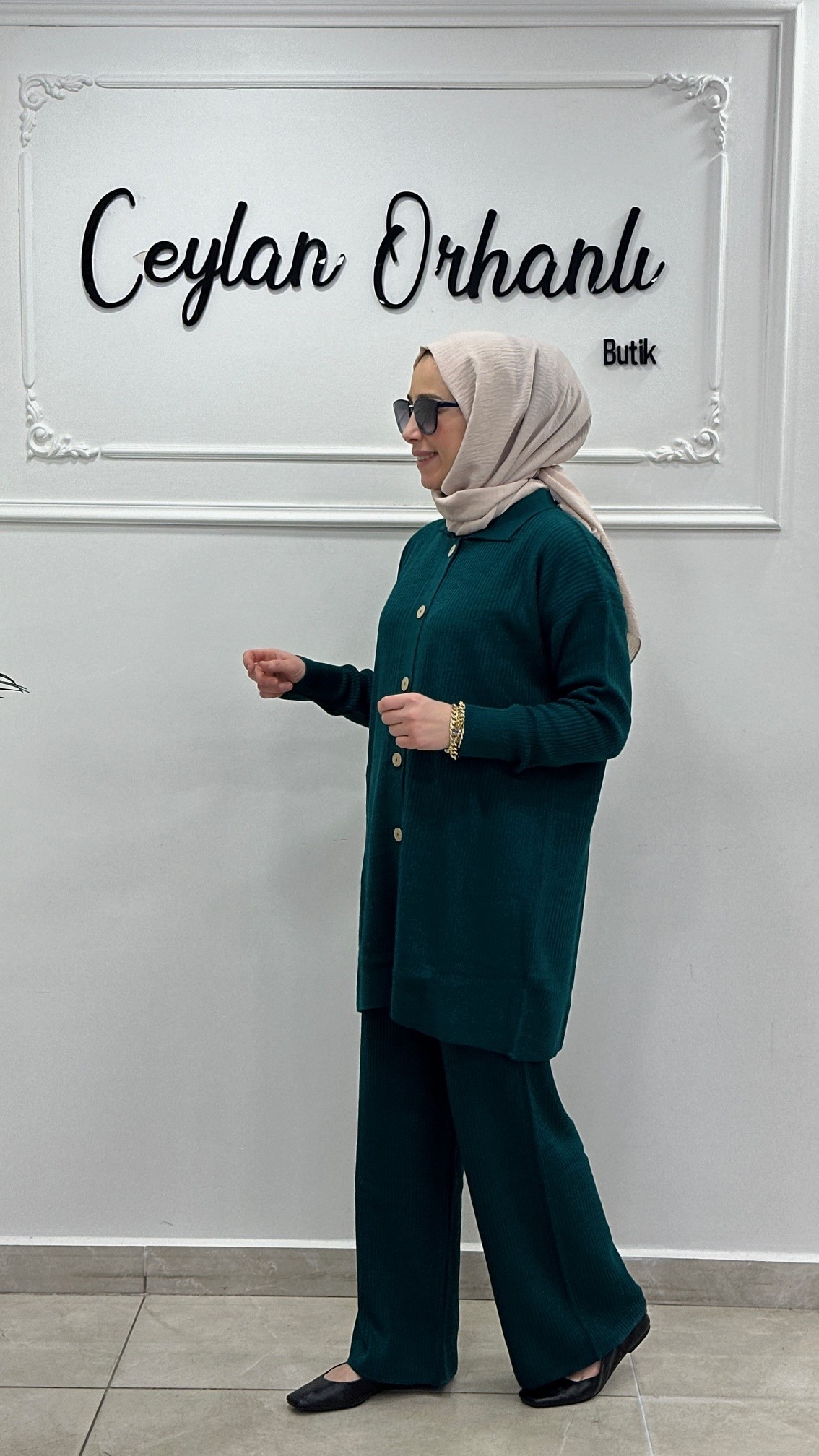 SONBAHAR DÜĞMELİ TRİKO TAKIM