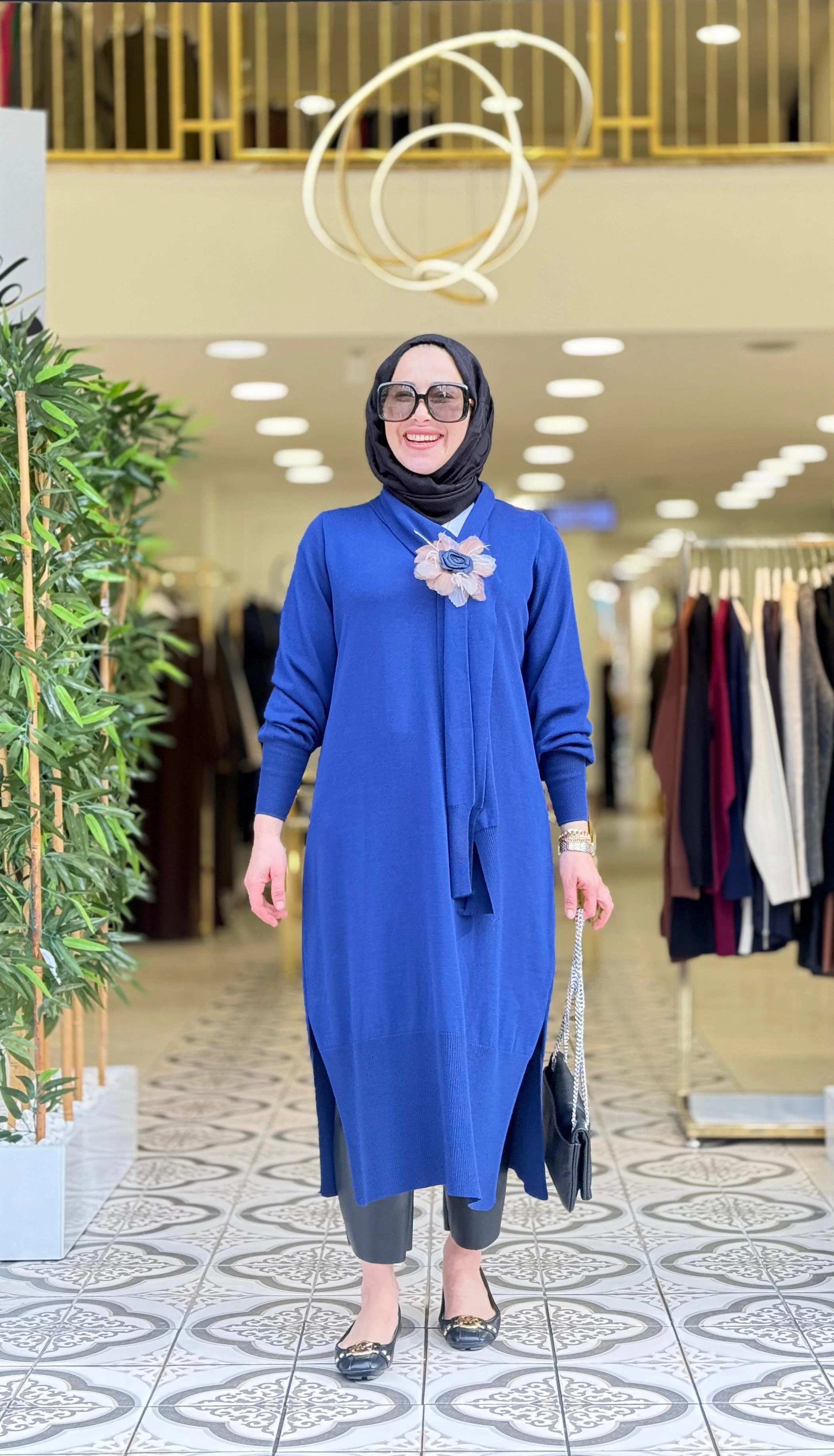 NAZEN GÜL DETAY ELBİSE