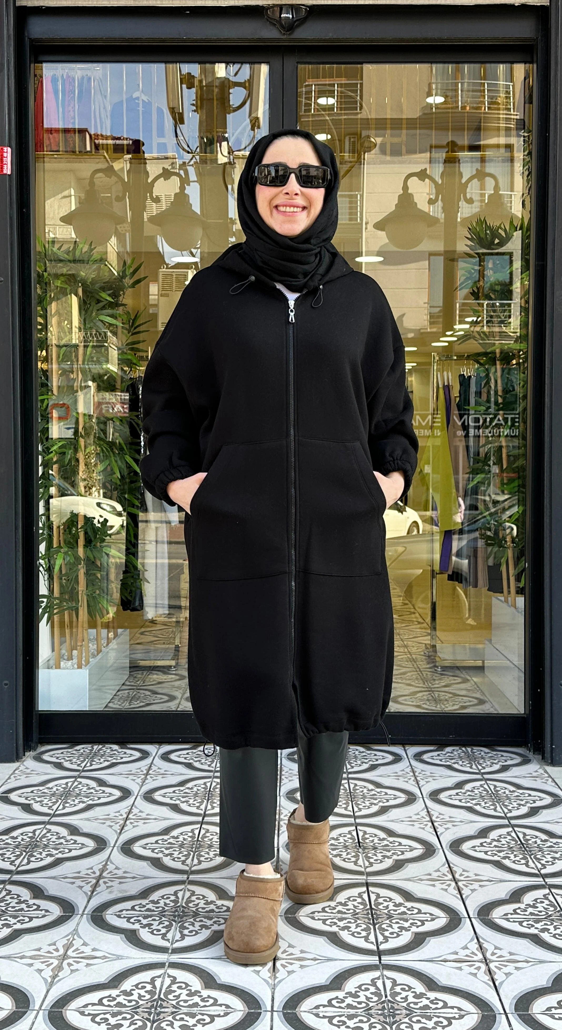 ŞARDONLU UZUN HIRKA