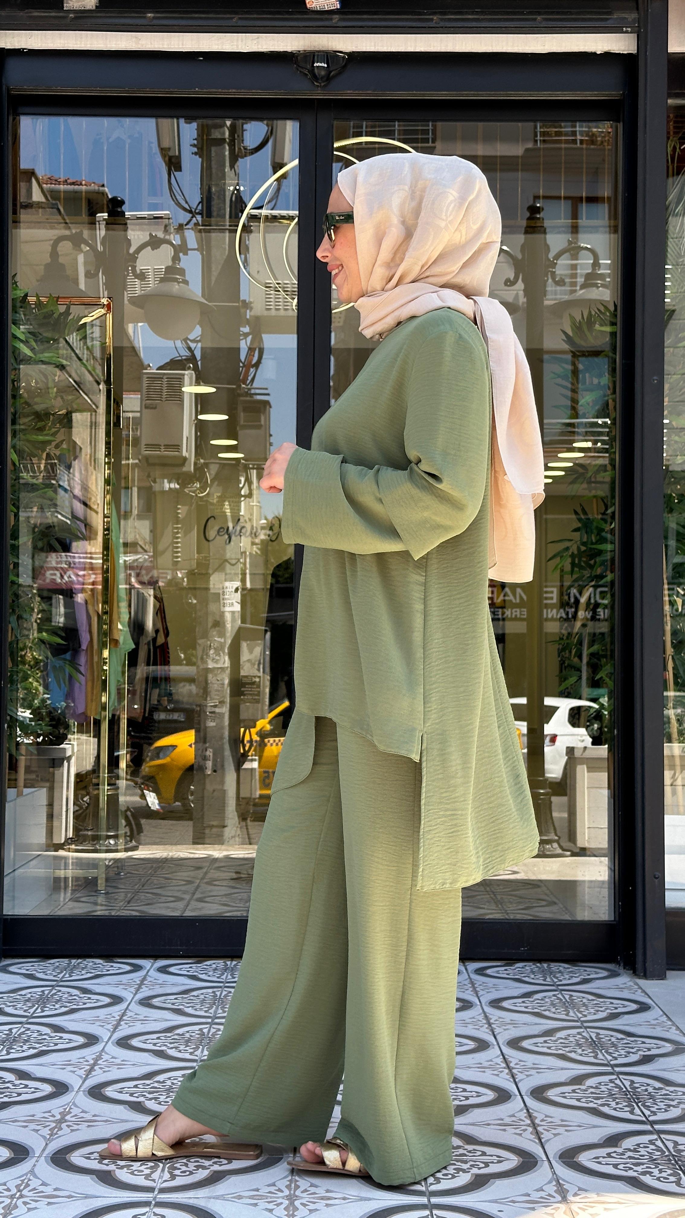 AZRA KESİK TAKIM
