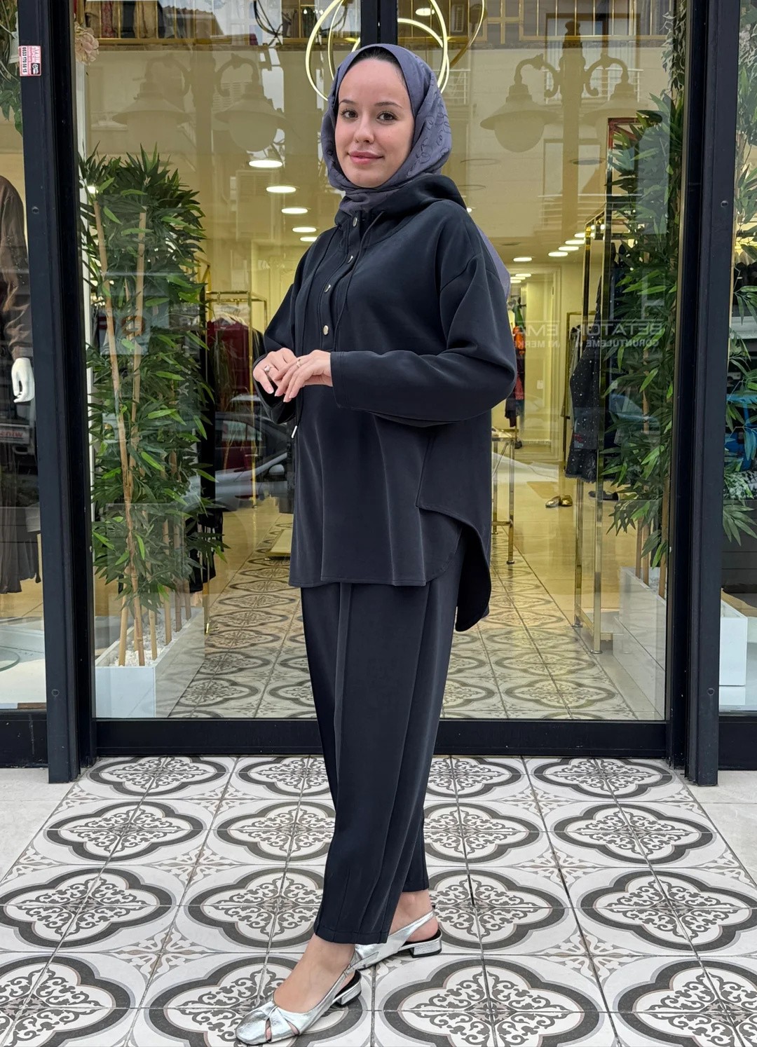 LAÇİNN TAKIM