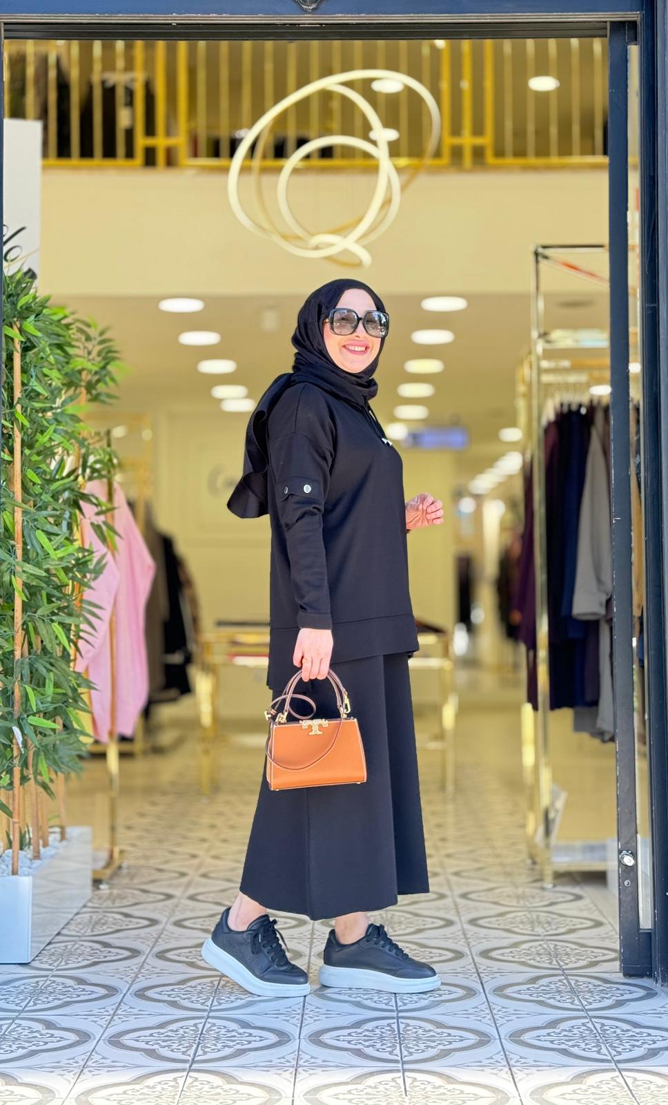 RİVA ETEKLİ TAKIM - SİYAH