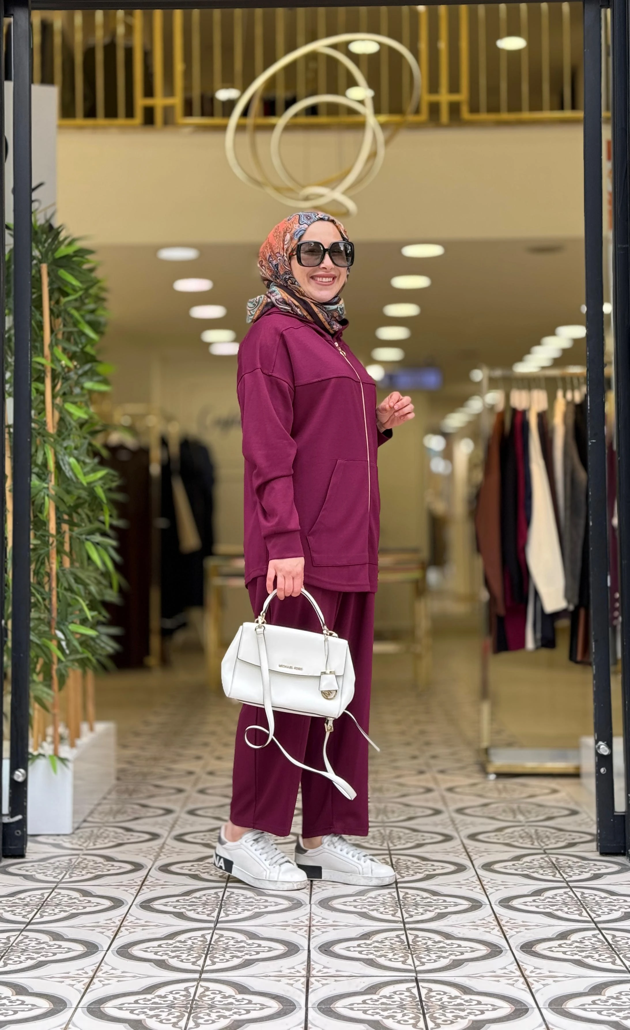 MOLLY PANTOLONLU TAKIM - MÜRDÜN