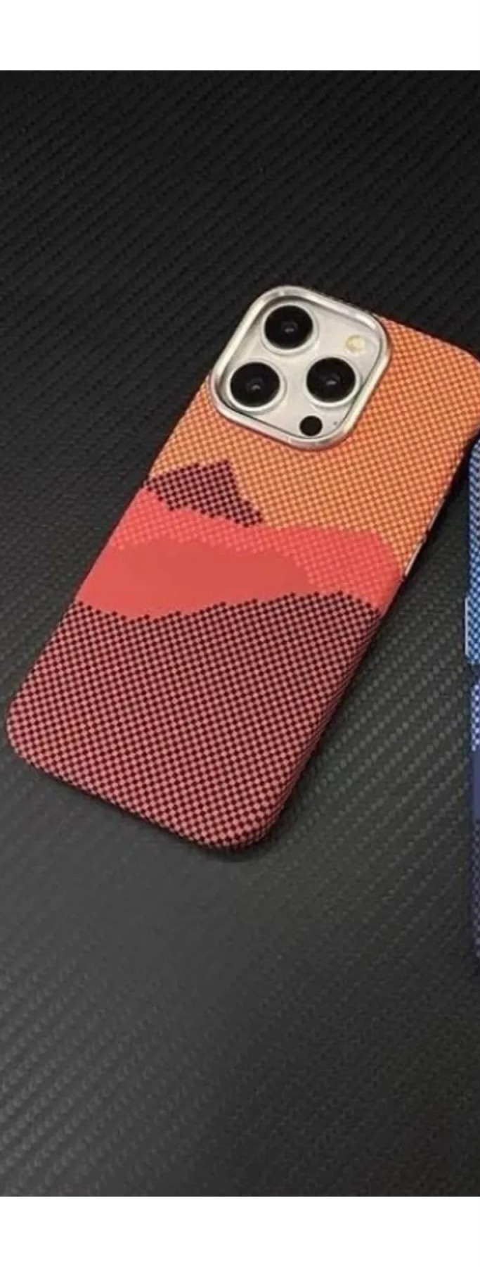 iPhone 15 - Karbon Fiber Kılıf (Magsafe Özellikli) - Kırmızı-Turuncu