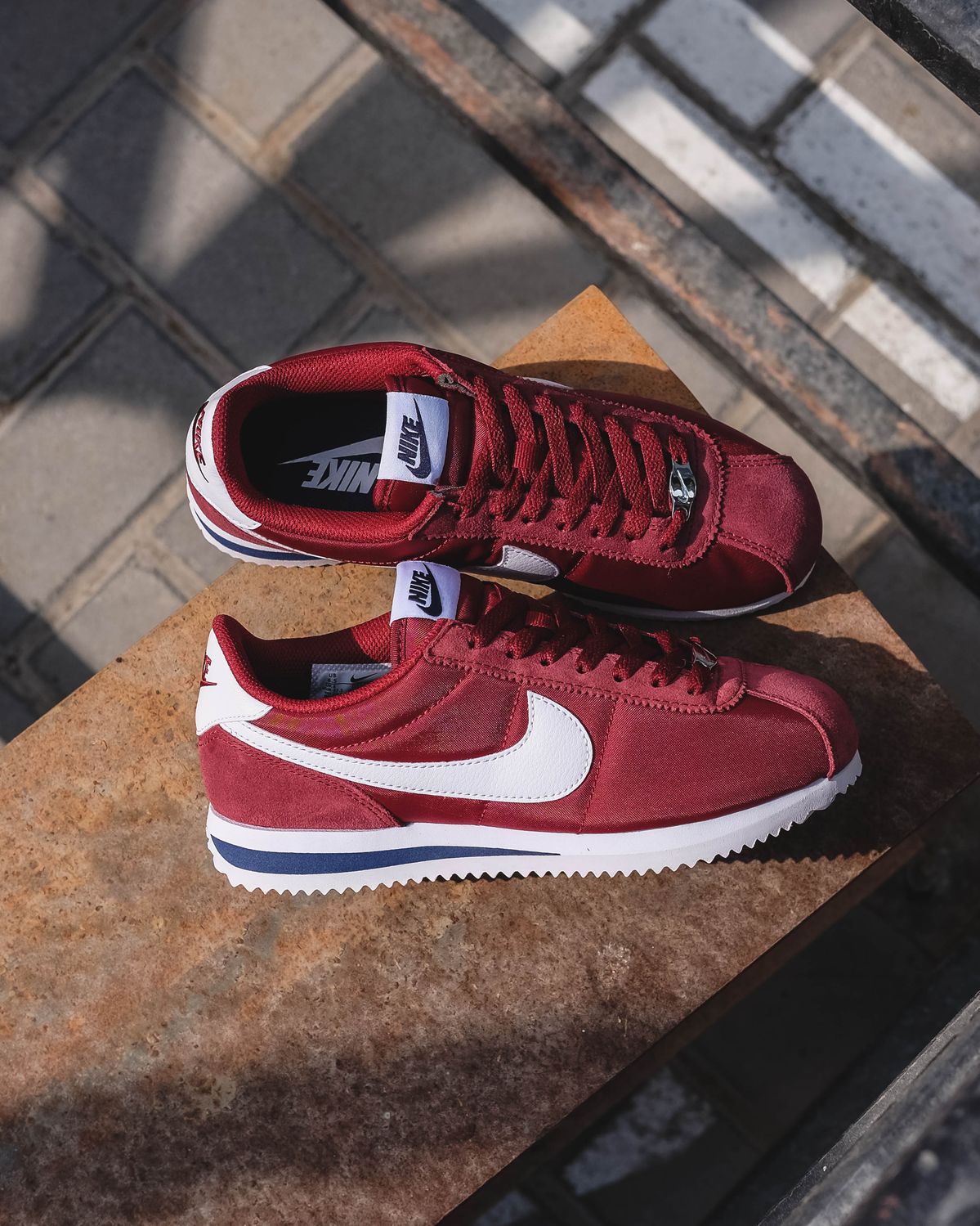 Cortez Bordo (İthal Kalite)