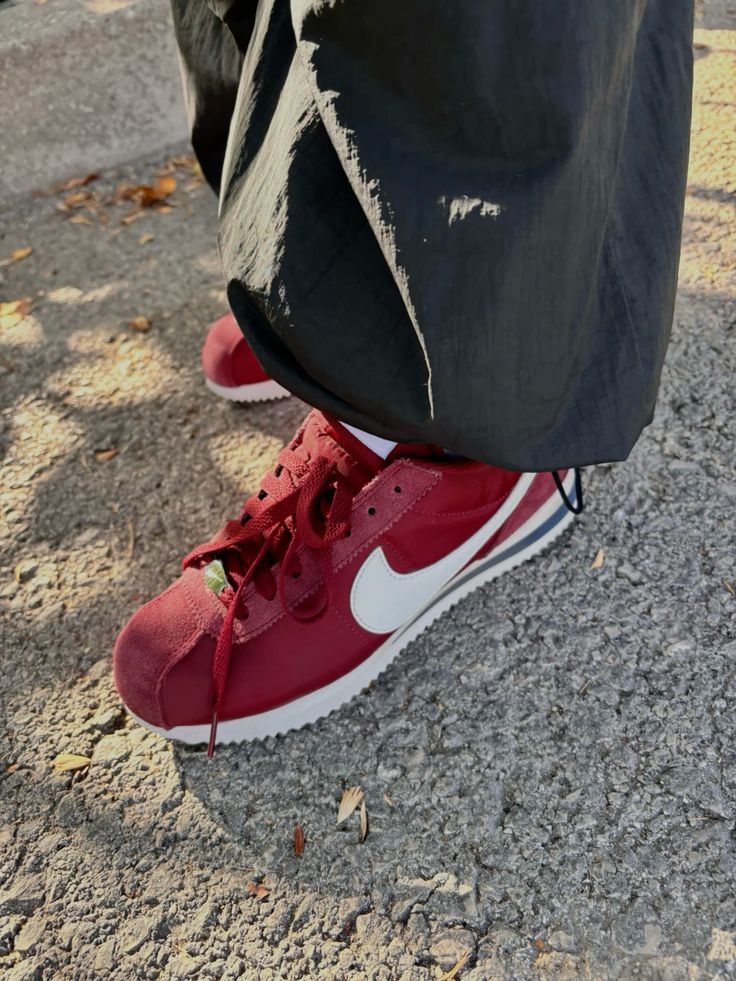 Cortez Bordo (İthal Kalite)