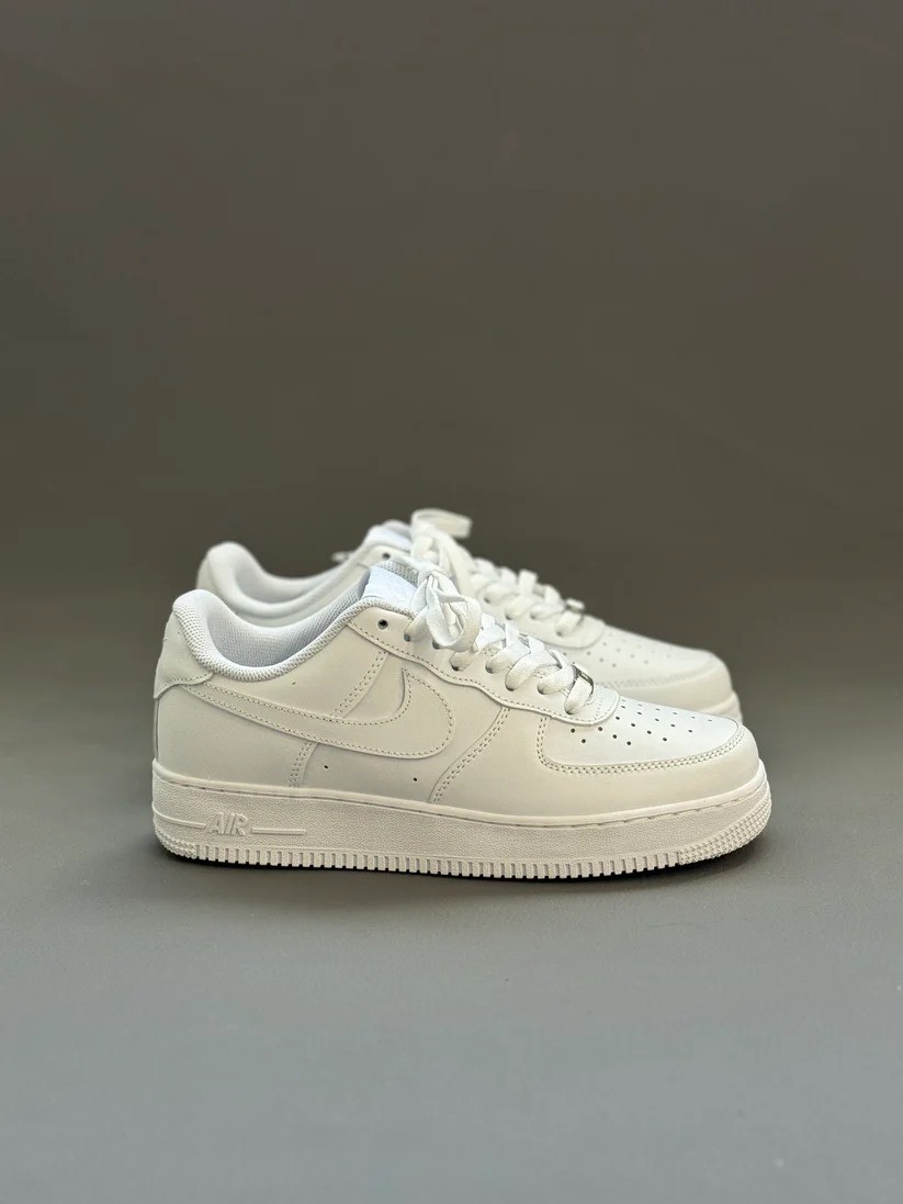 Air Force 1 White (İTHAL ÜRÜN)