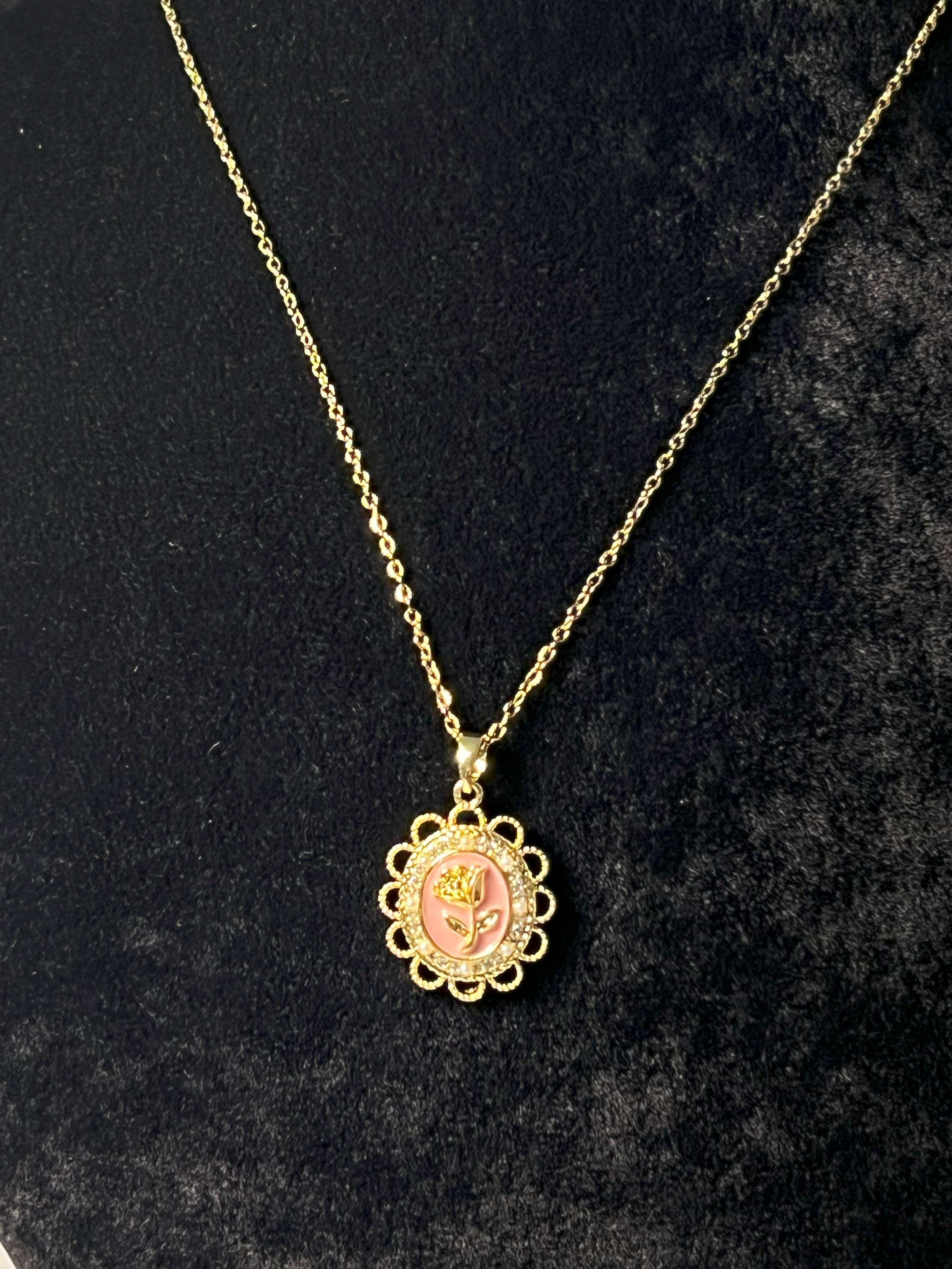 ÇİÇEK TABLO KOLYE - GOLD
