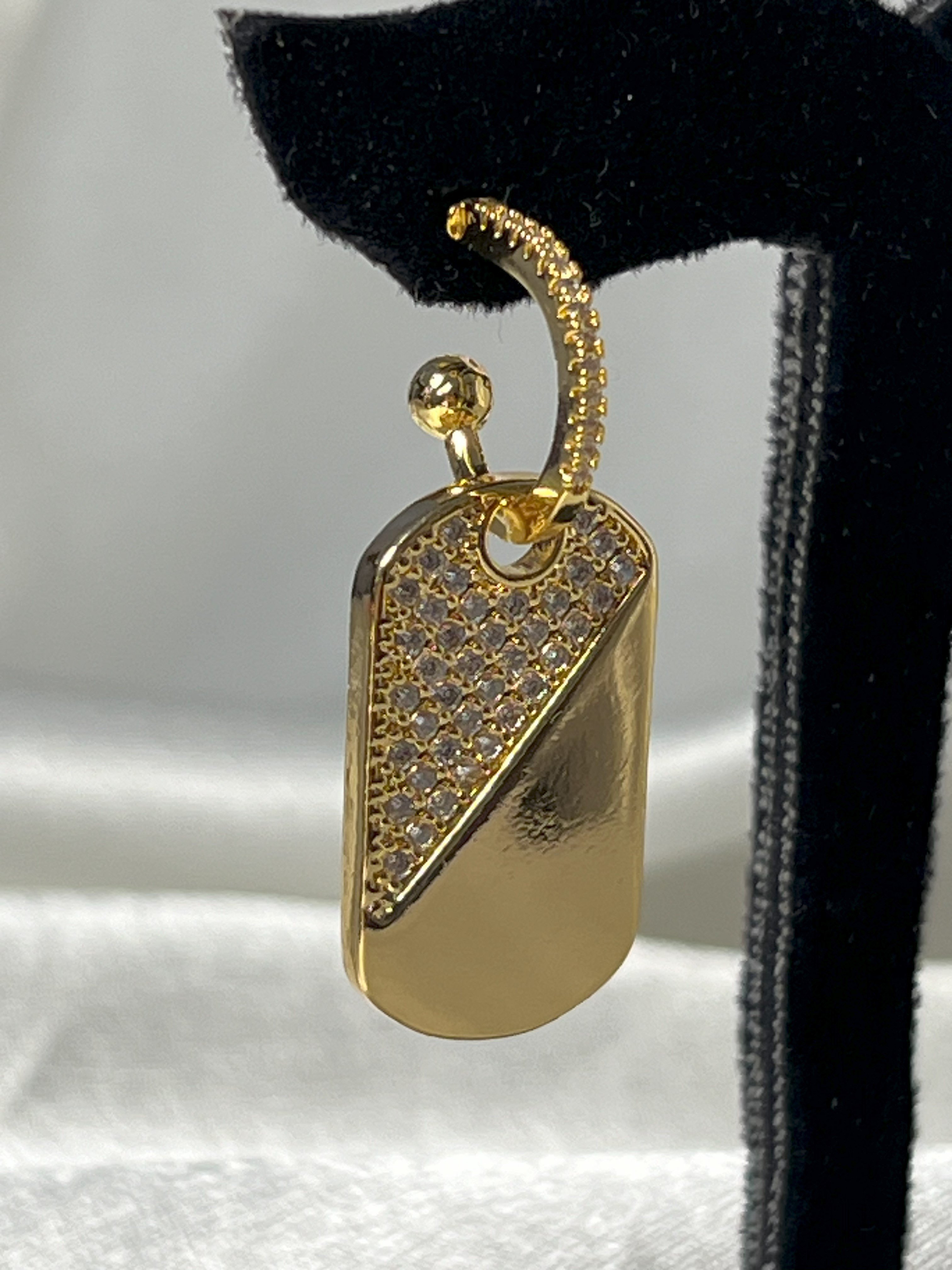 KÜNYE KÜPE - GOLD