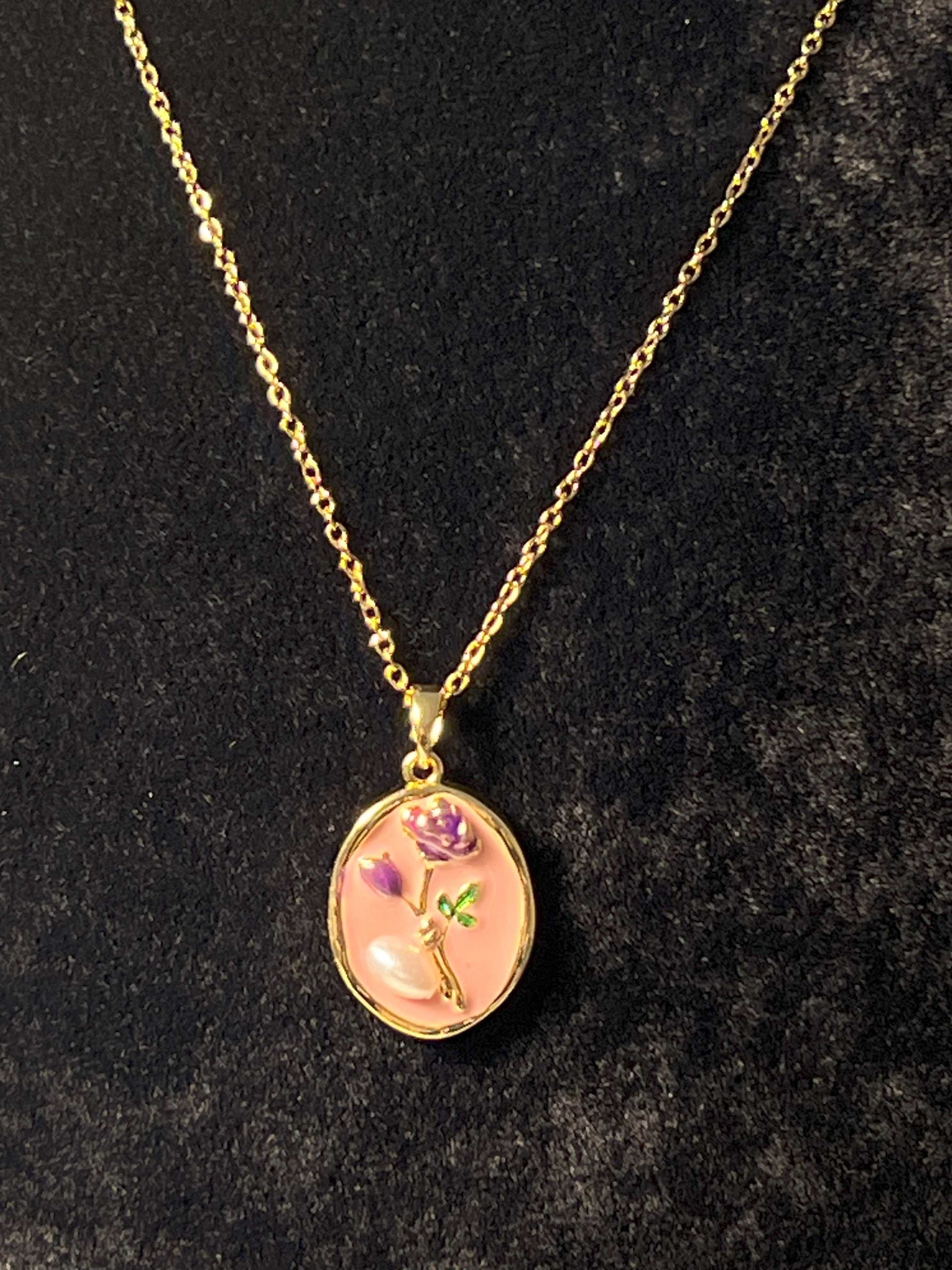 PEMBE DETAY TABLO KOLYE - GOLD