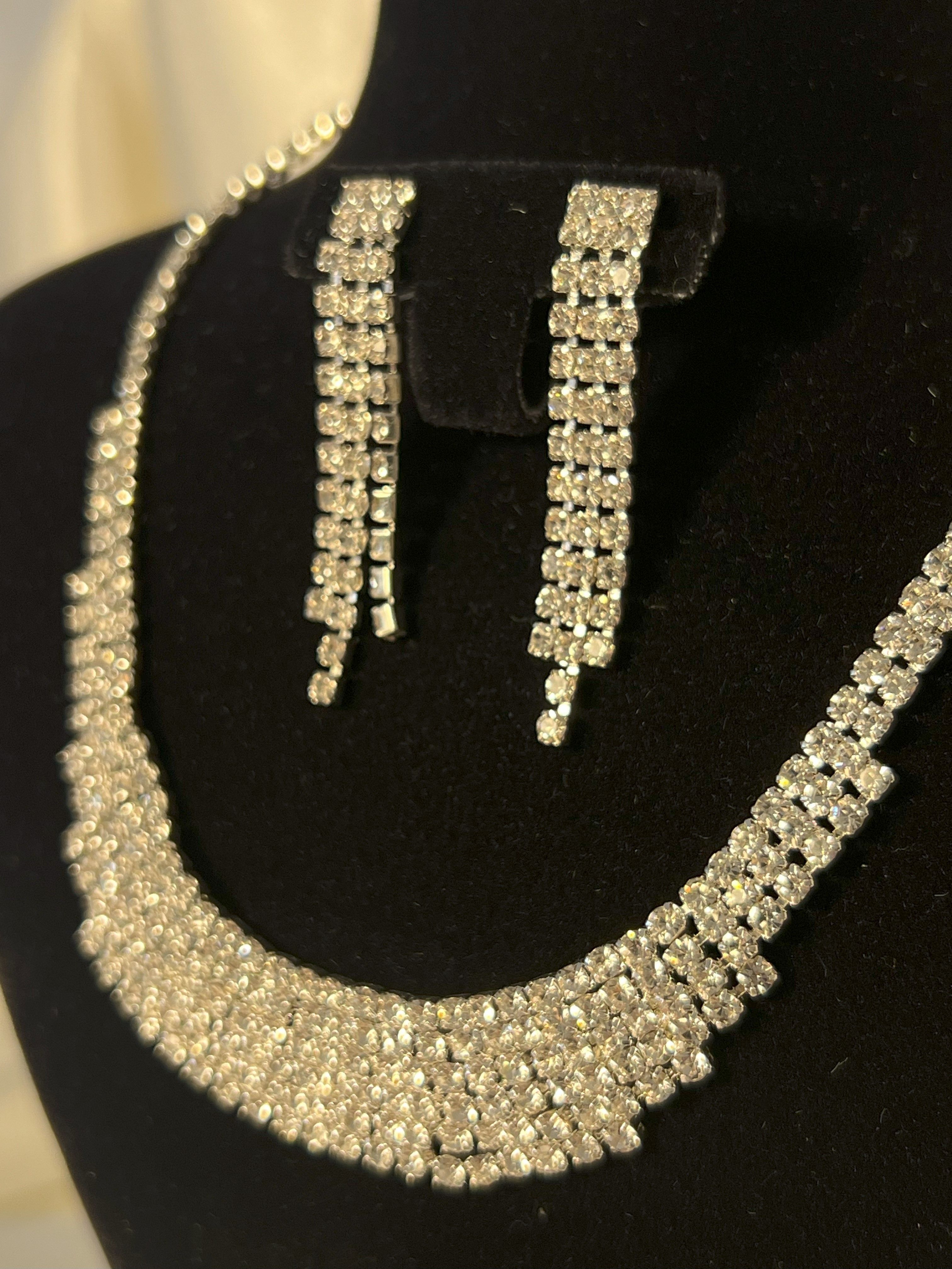 ZİRKON KOLYE KÜPE SET