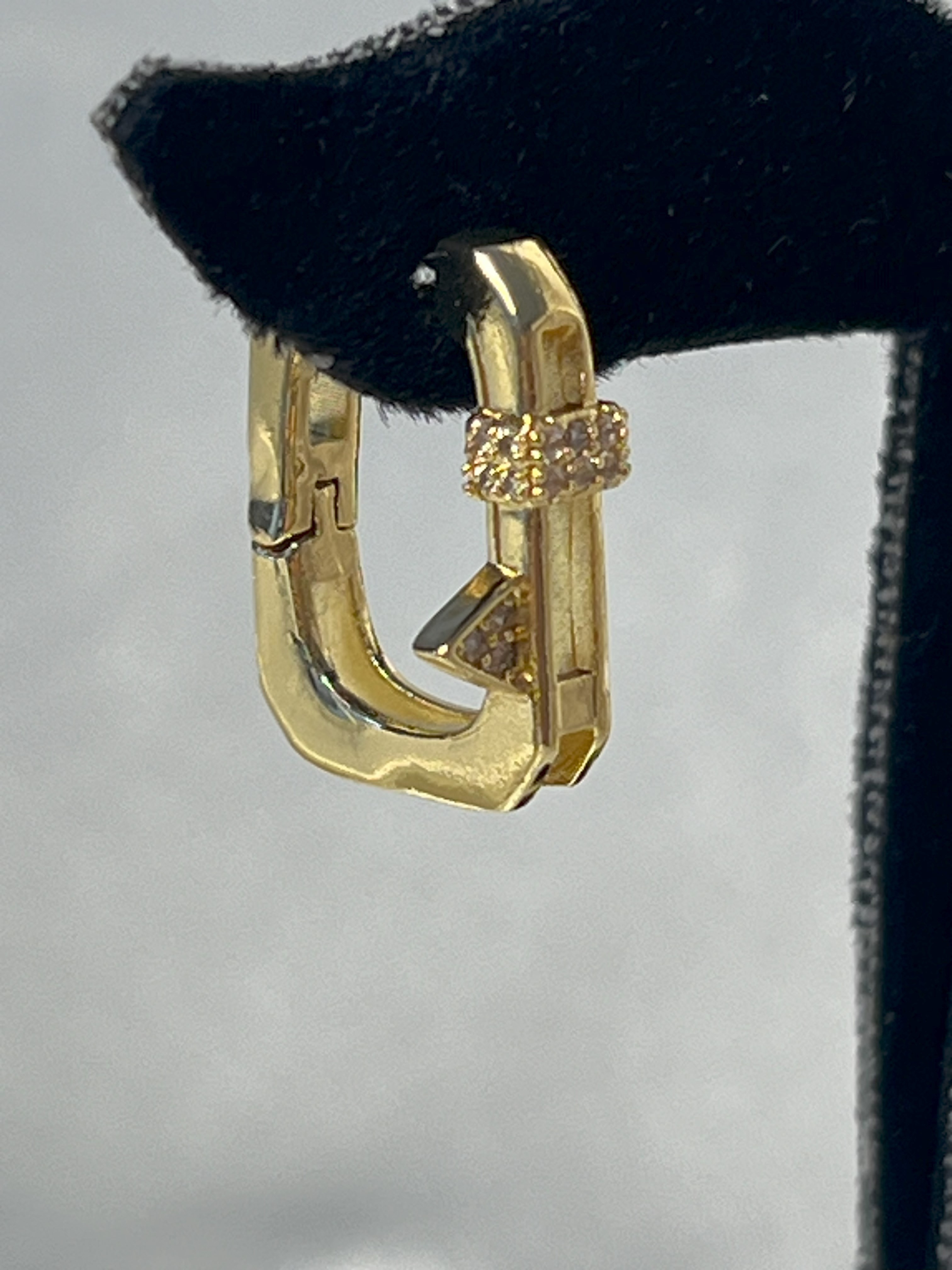 VIP 1 KÜPE