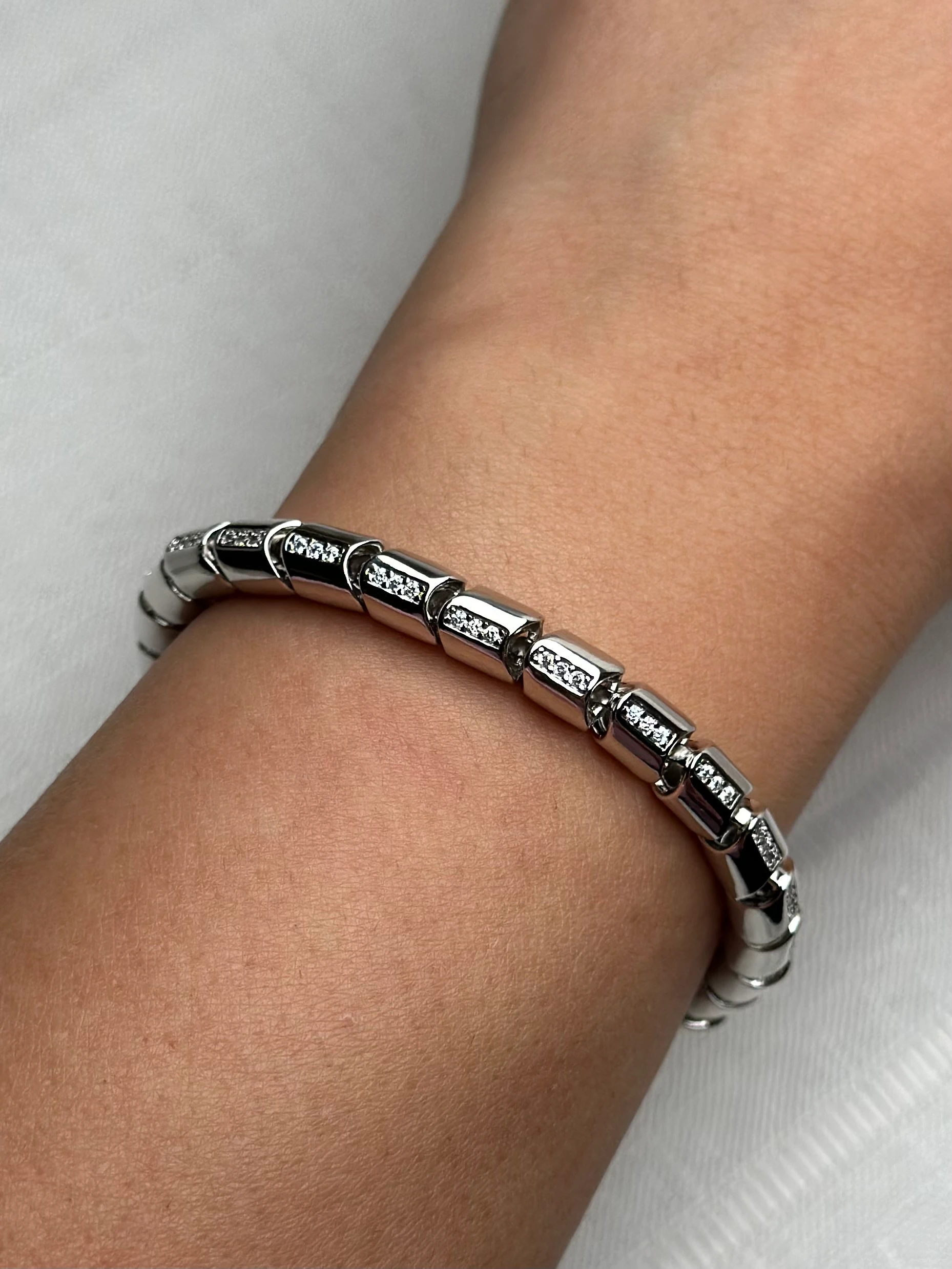 Xuping Gümüş Renk Zirkon Taş Bileklik