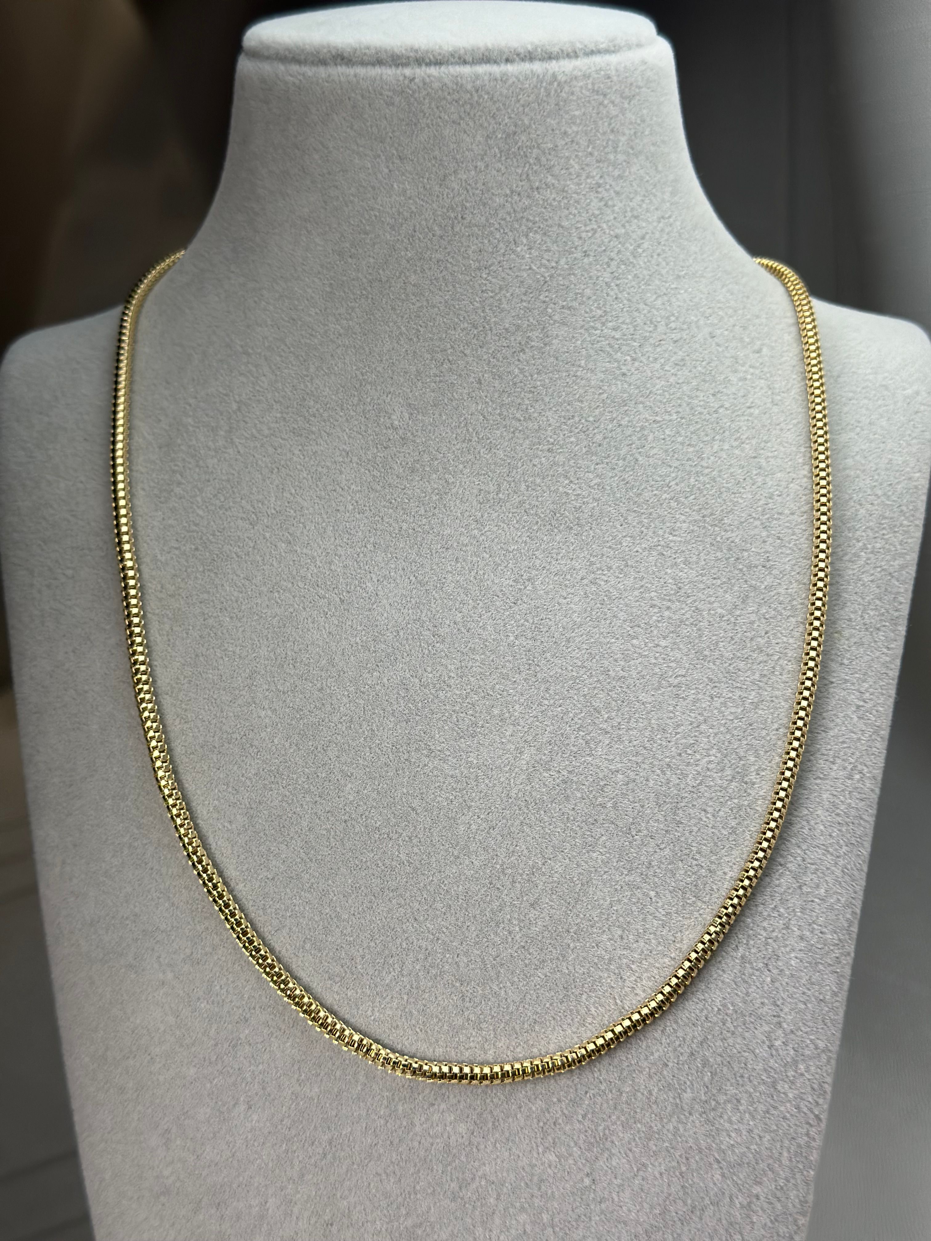 Xuping Gold Renk Yılan Model Kolye