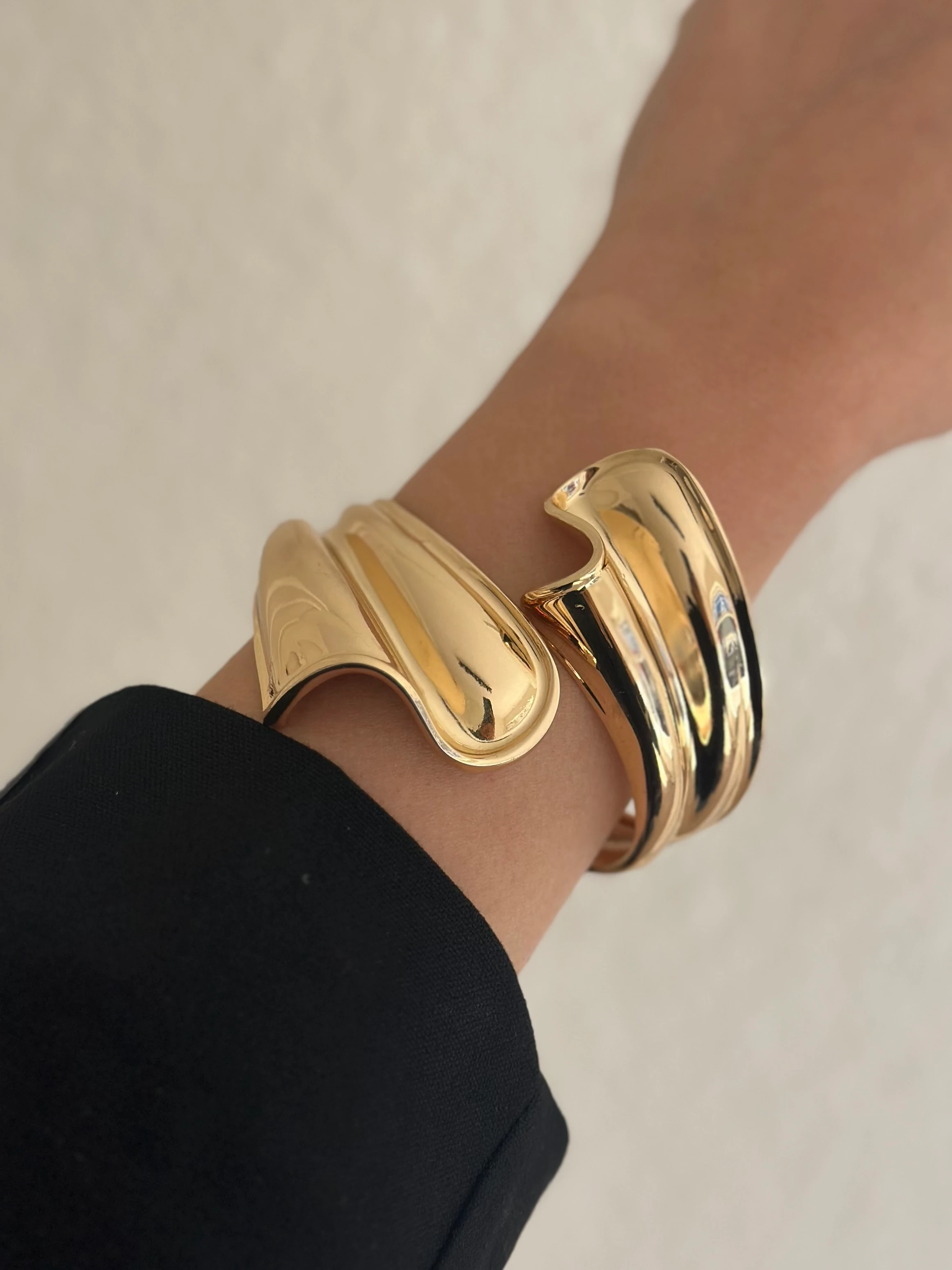 Özel Seri Gold Renk Kalın Kelepçe